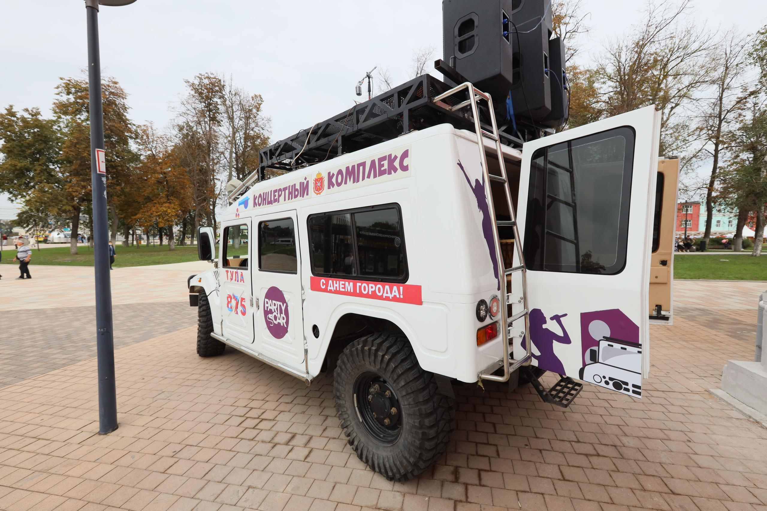 Туле 875 лет. Площадь Ленина, Казанская набережная. Октава. Муз. Вересаева. Фотограф в Туле Крупский АнДРей. Фотостудия «КАДР71» в Туле