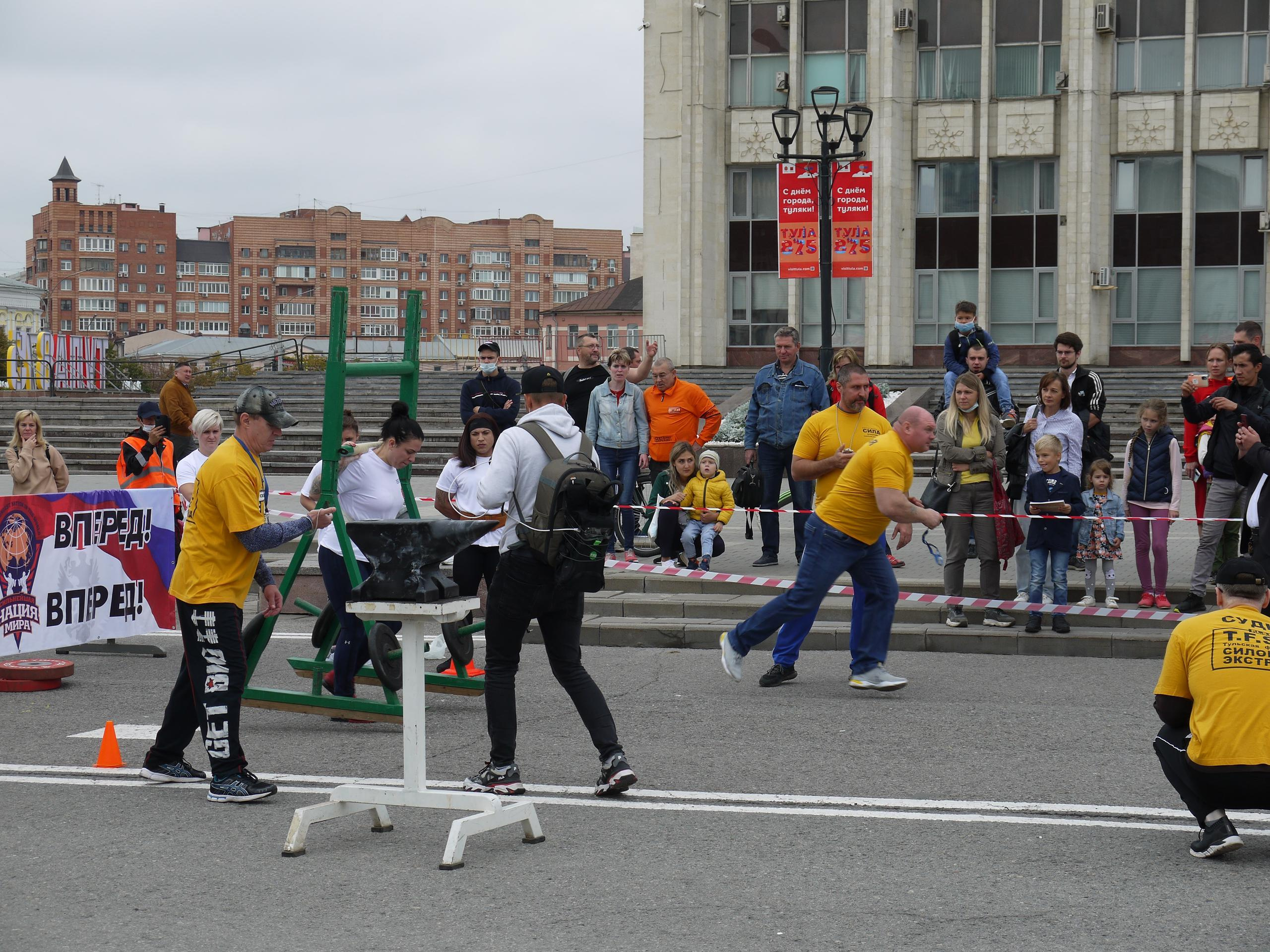Туле 875 лет. Площадь Ленина, Казанская набережная. Октава. Муз. Вересаева. Фотограф в Туле Крупский АнДРей. Фотостудия «КАДР71» в Туле