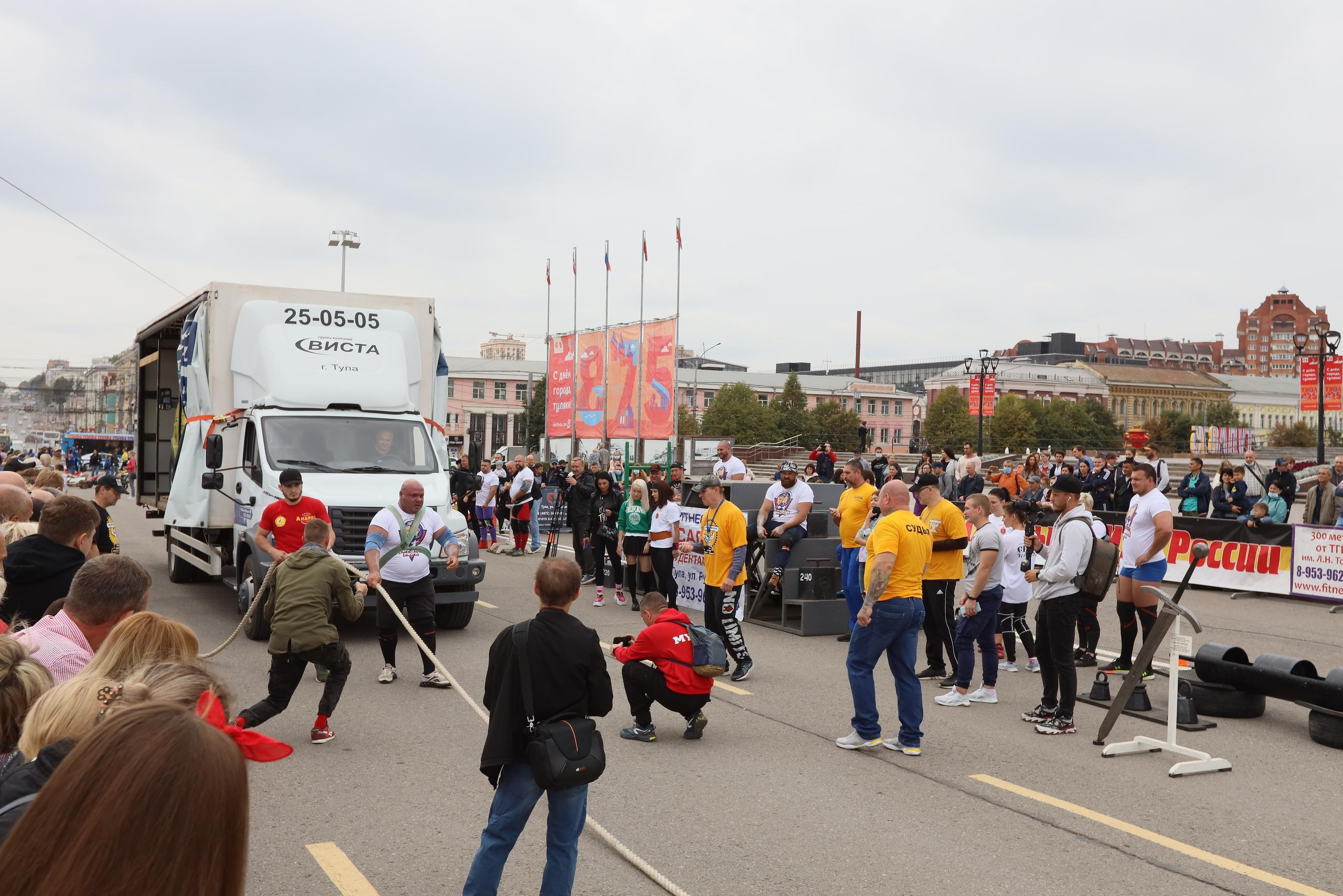 Туле 875 лет. Площадь Ленина, Казанская набережная. Октава. Муз. Вересаева. Фотограф в Туле Крупский АнДРей. Фотостудия «КАДР71» в Туле