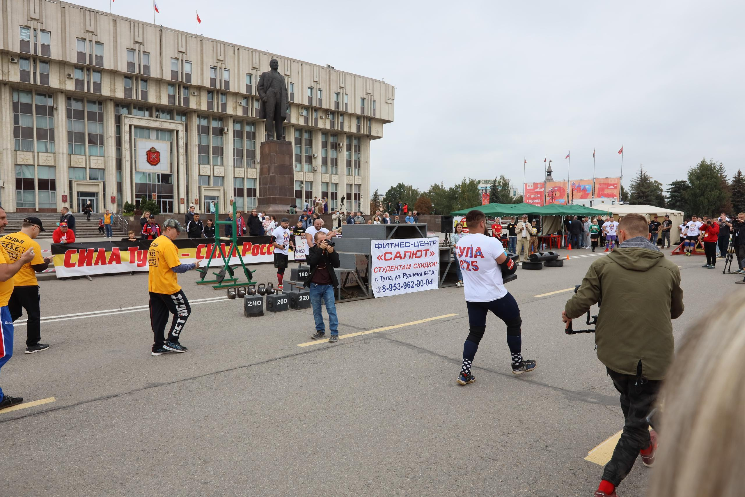 Туле 875 лет. Площадь Ленина, Казанская набережная. Октава. Муз. Вересаева. Фотограф в Туле Крупский АнДРей. Фотостудия «КАДР71» в Туле