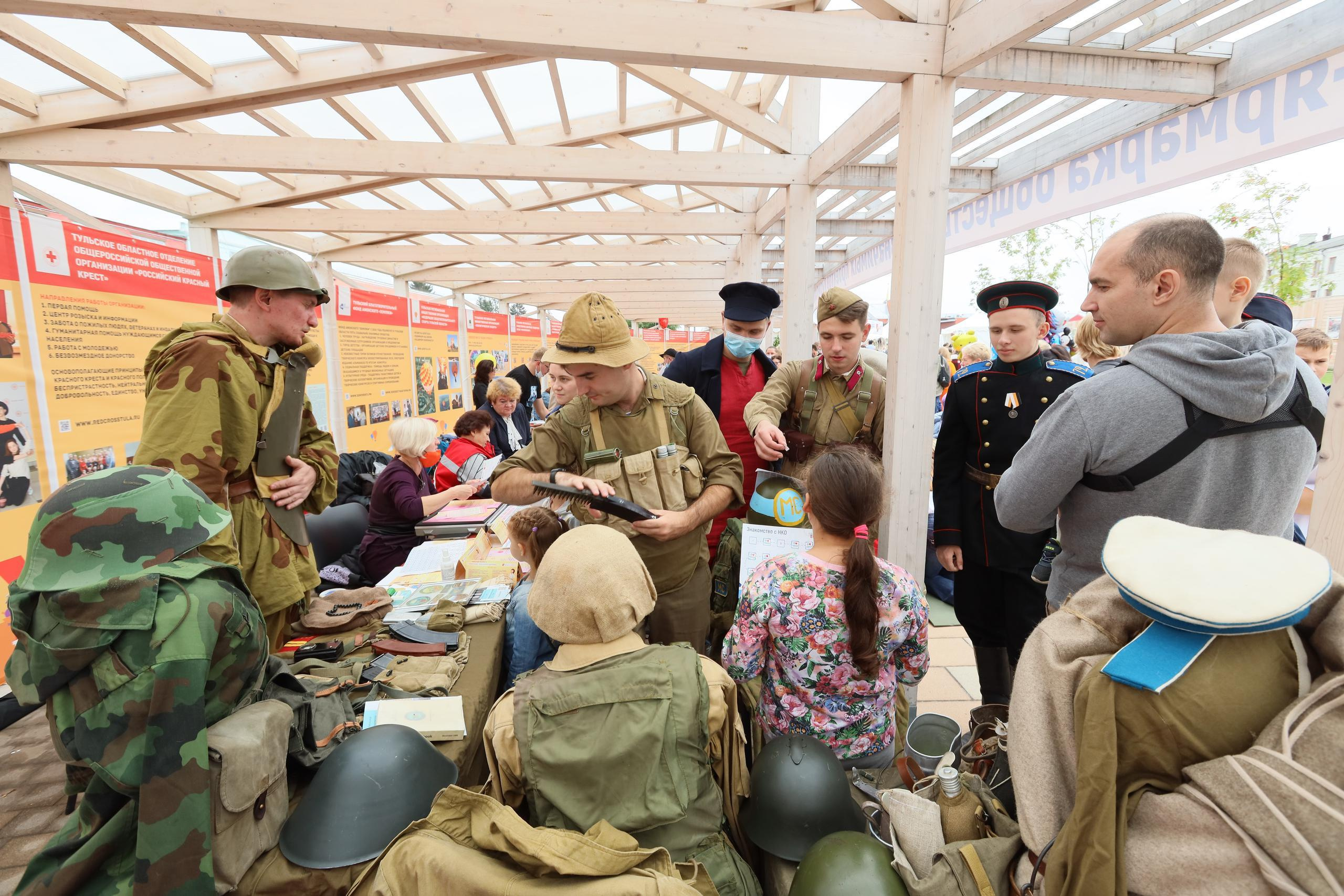 Туле 875 лет. Площадь Ленина, Казанская набережная. Октава. Муз. Вересаева. Фотограф в Туле Крупский АнДРей. Фотостудия «КАДР71» в Туле