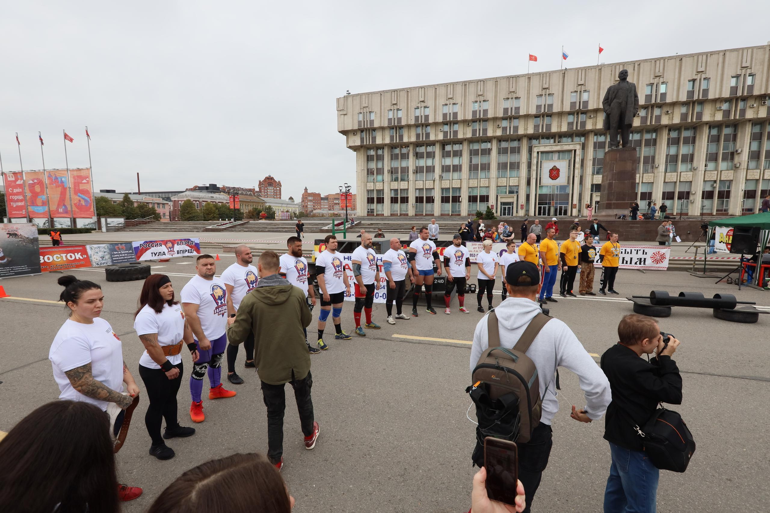 Туле 875 лет. Площадь Ленина, Казанская набережная. Октава. Муз. Вересаева. Фотограф в Туле Крупский АнДРей. Фотостудия «КАДР71» в Туле