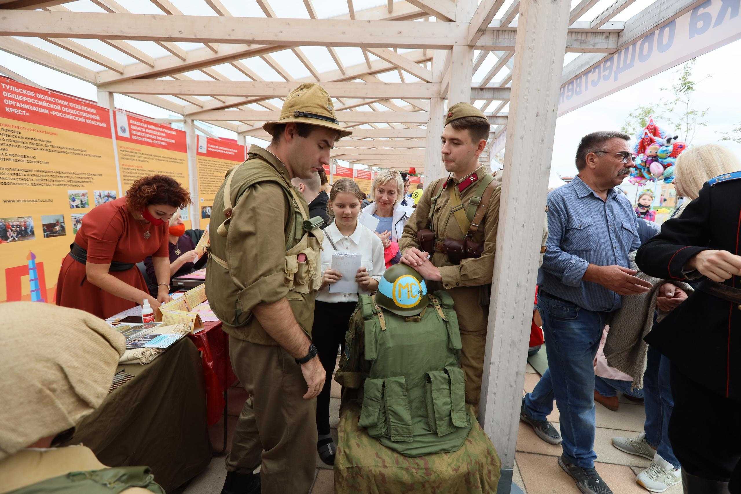 Туле 875 лет. Площадь Ленина, Казанская набережная. Октава. Муз. Вересаева. Фотограф в Туле Крупский АнДРей. Фотостудия «КАДР71» в Туле