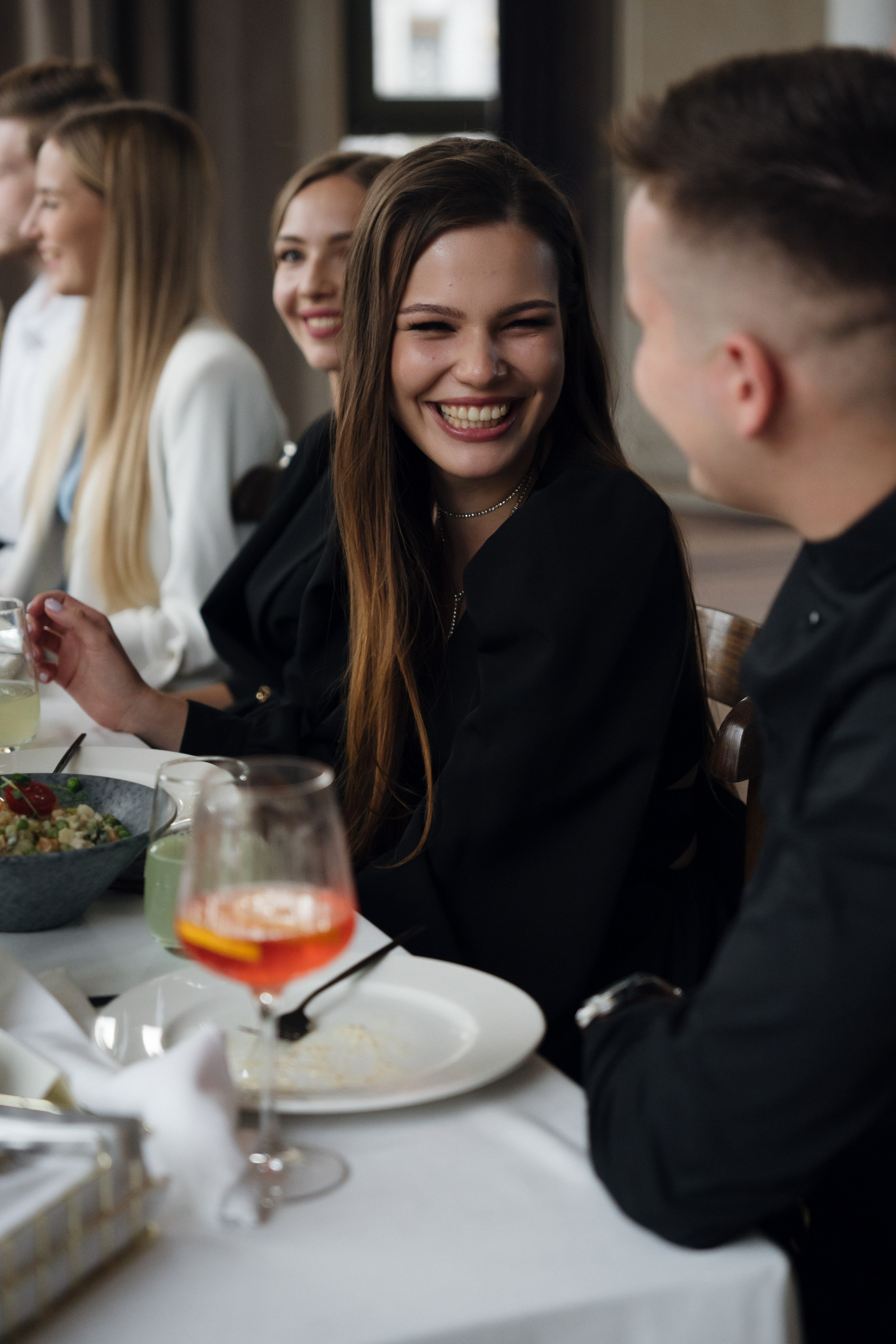 Social club. Свадебный фотограф в Петербурге Таша Вайб