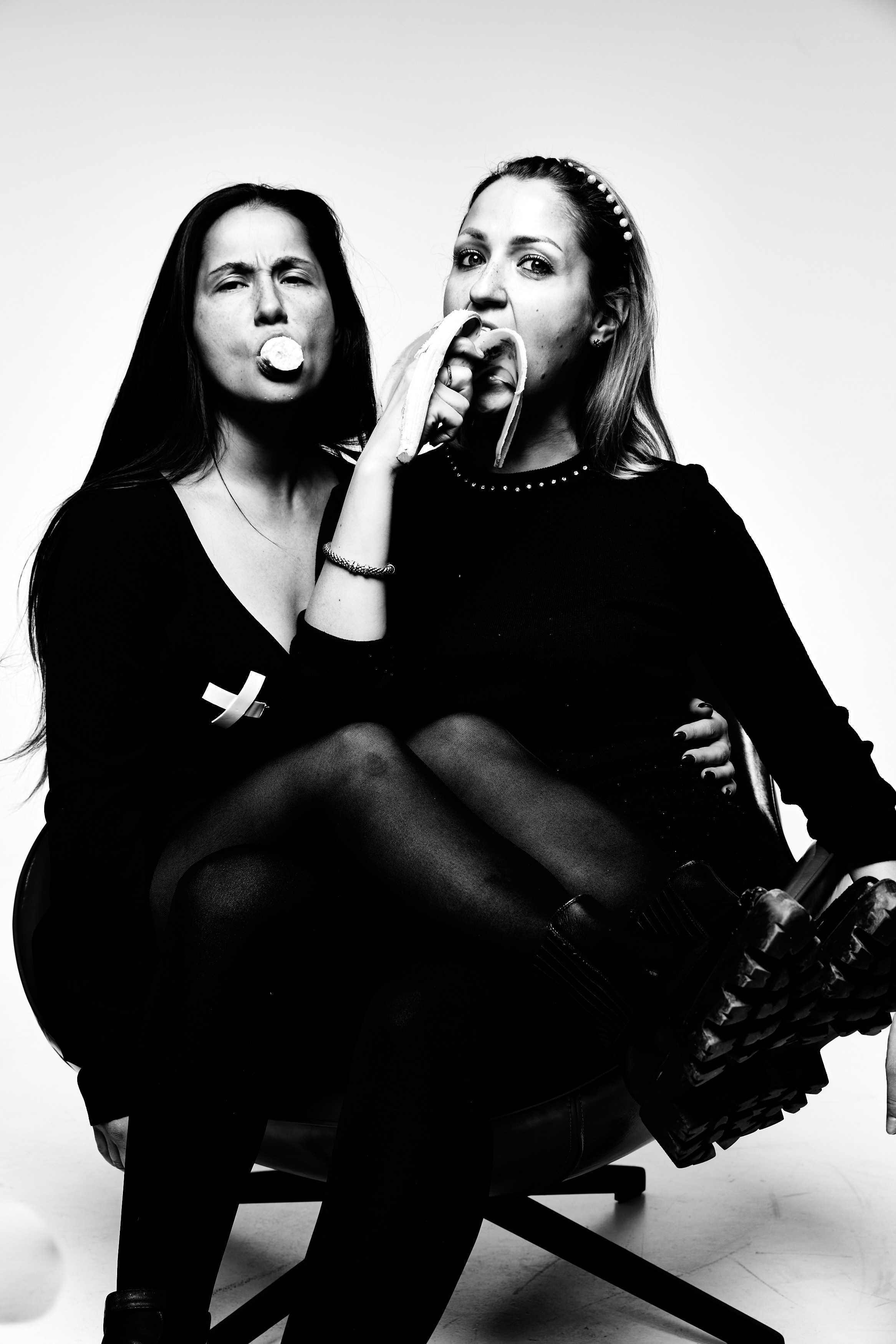 Grottesco. Дмитрий Мазуркевич: Профессиональный Репортажный Фотограф