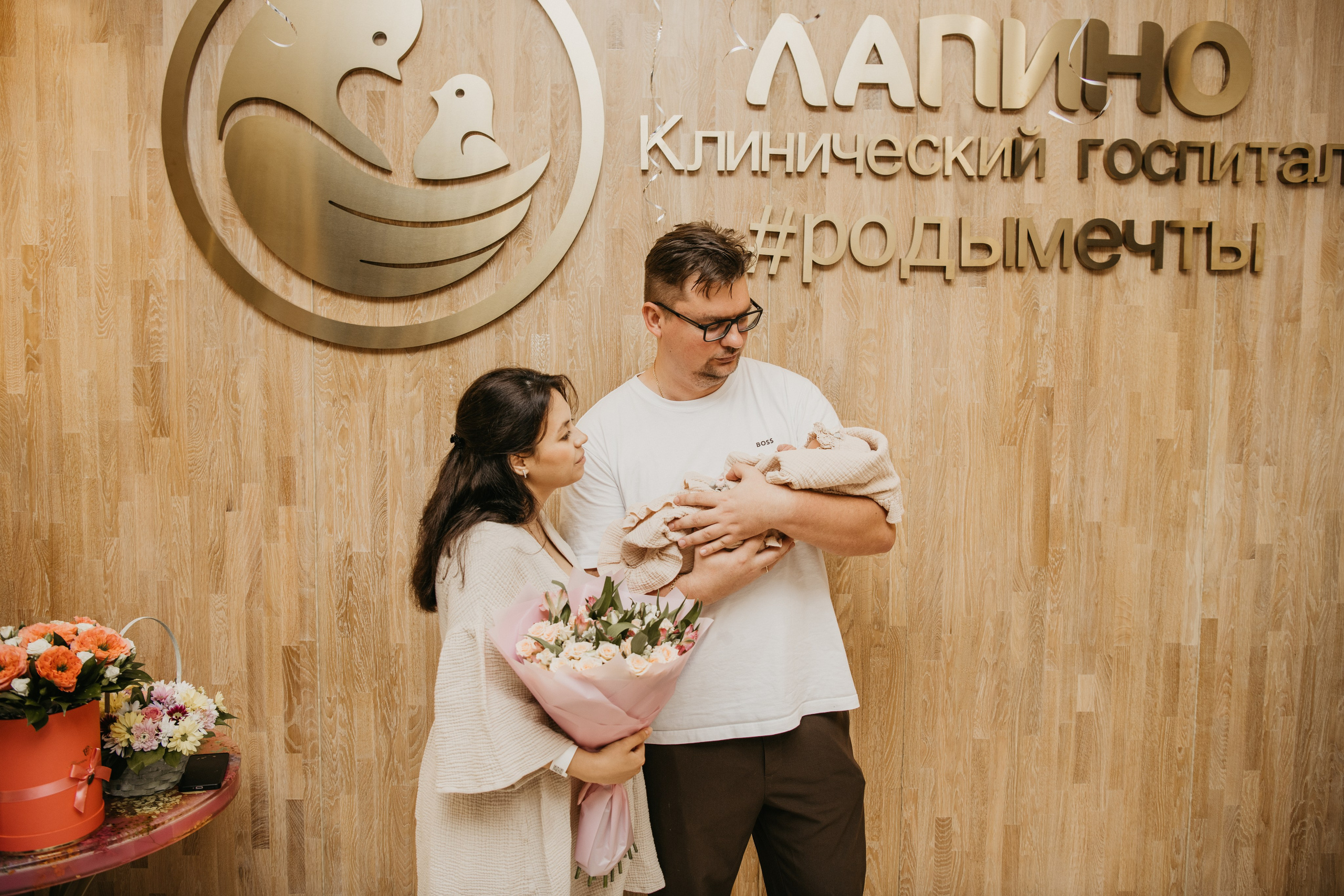 Выписка Таисии. Мать и дитя в Лапино. Фотограф на выписку из роддома в Москве и МО