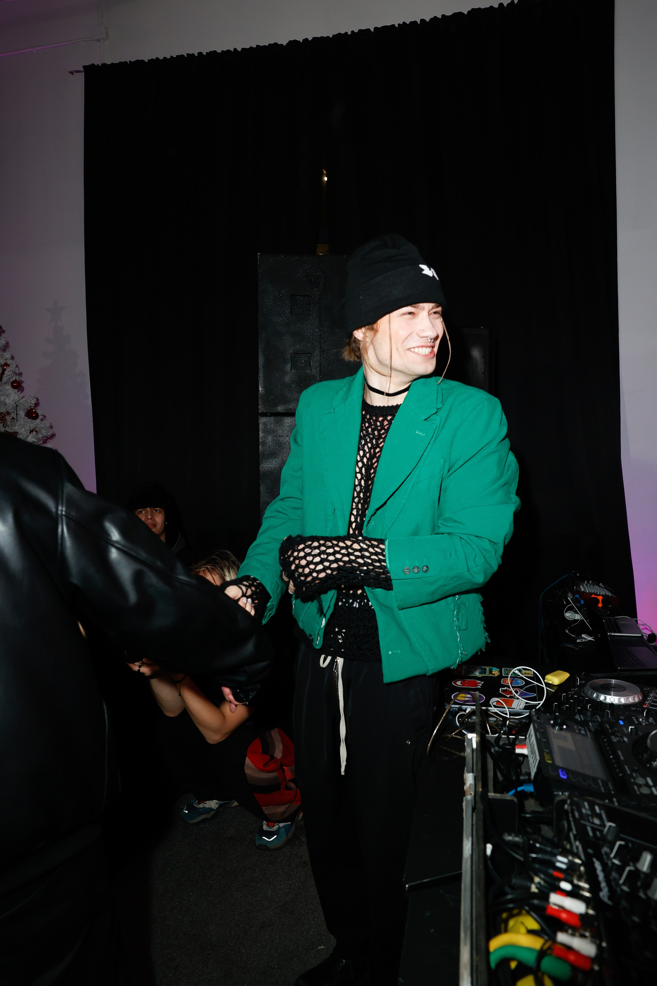 ALISHA. Nikolskayasecular