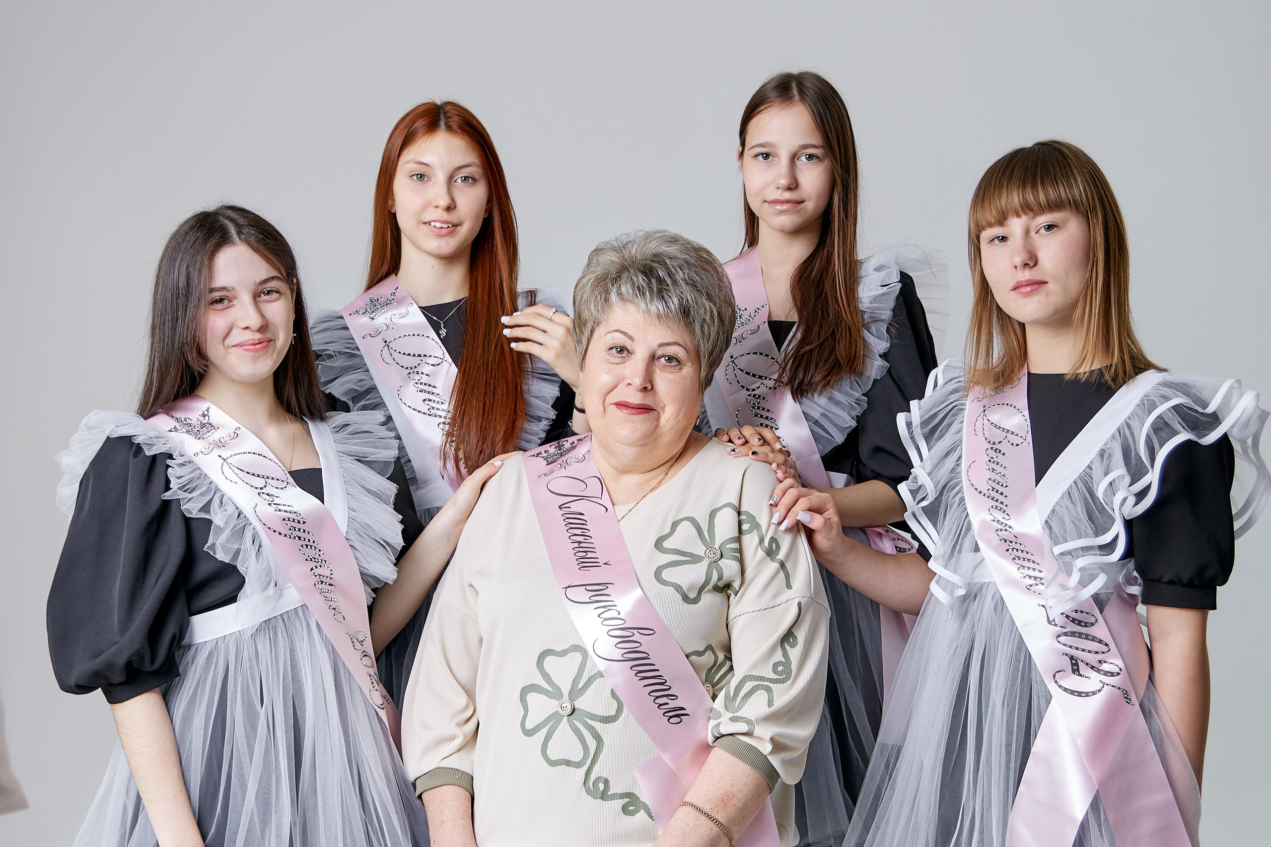 Линейки, выпускные, утренники, праздники