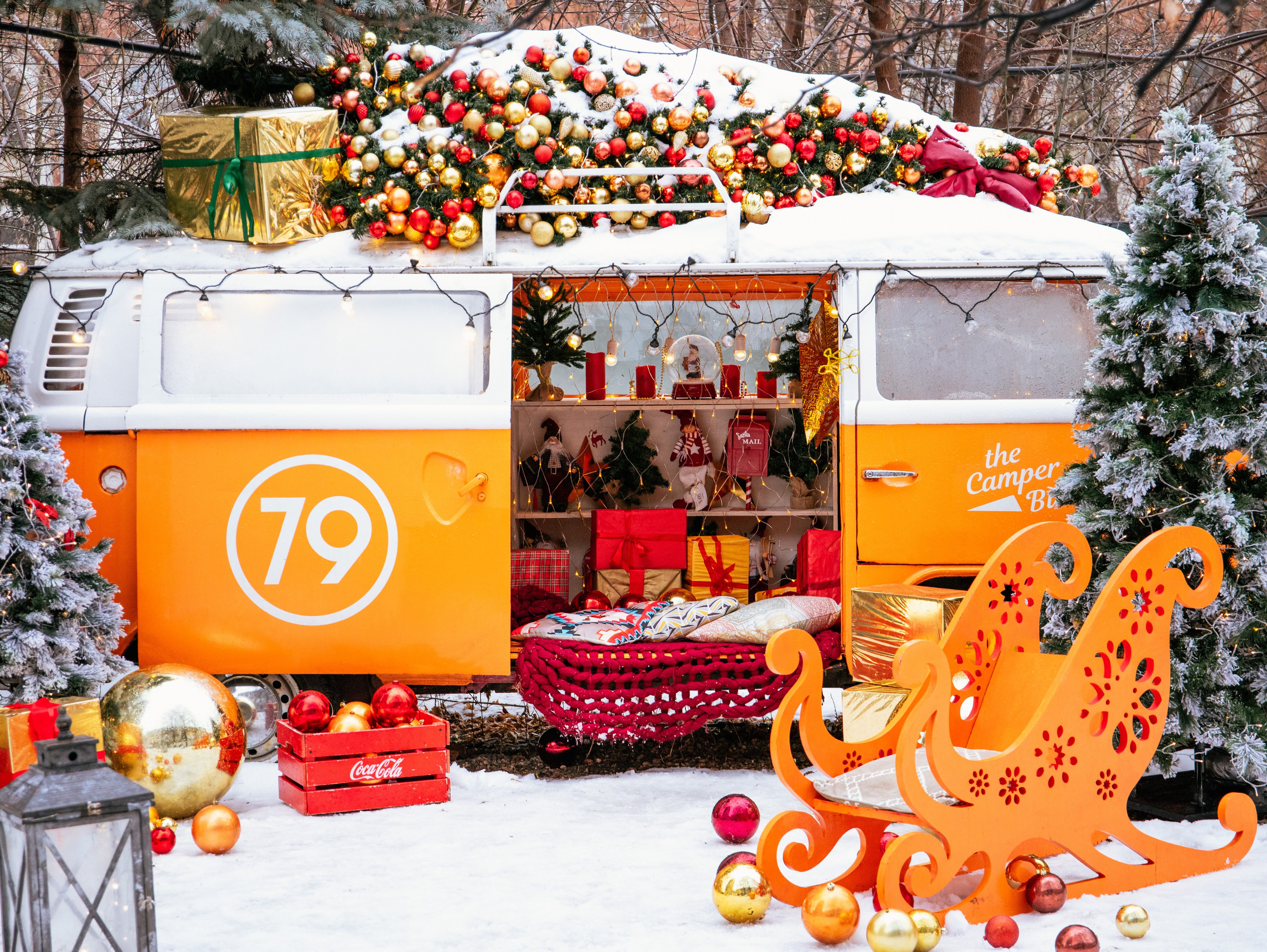Новогодняя съемка с локацией «автобус». Свадебный и семейный фотограф в Москве Мила Широких