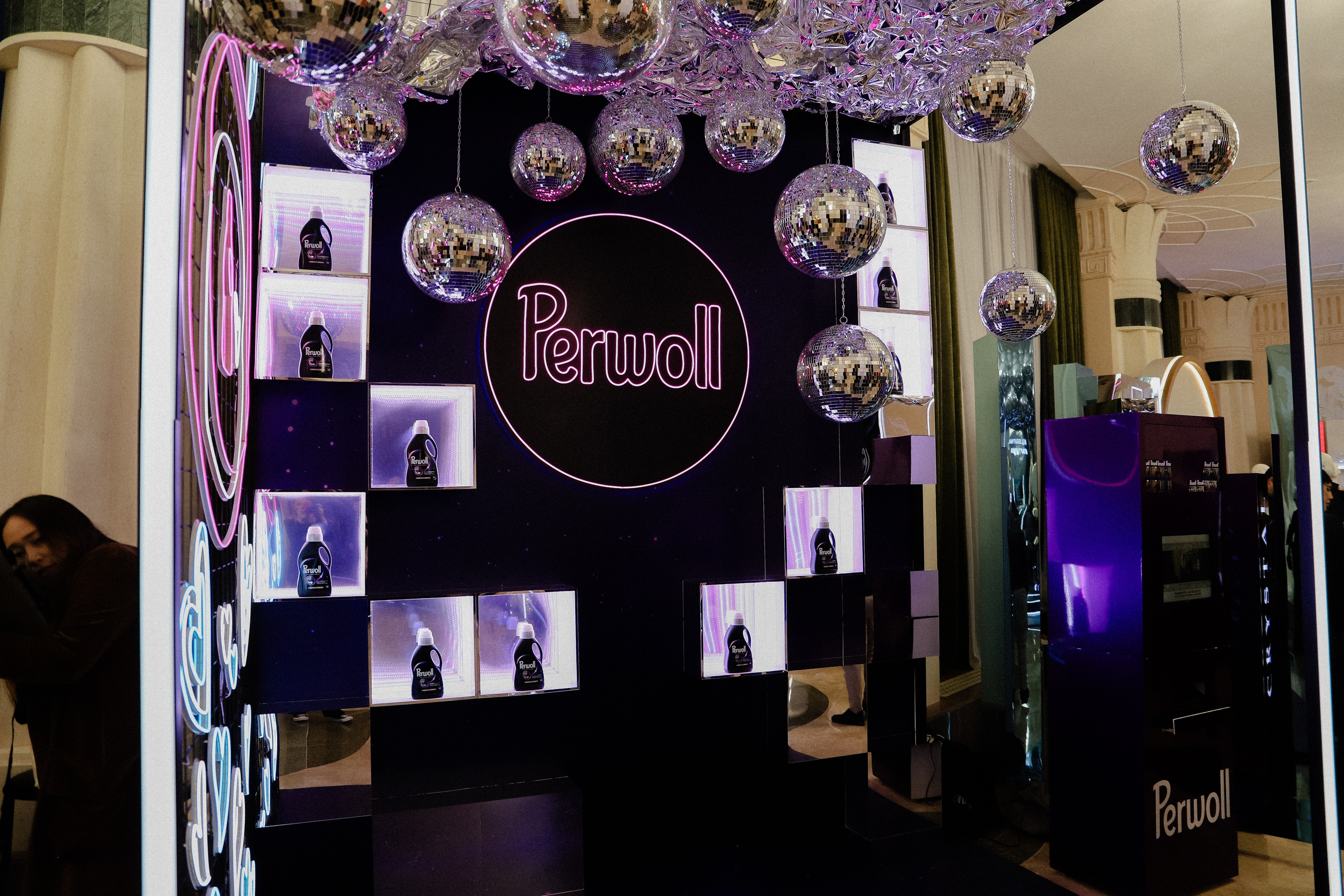 16.10 FWA зона Schwarzkopf и Perwoll. Фотограф в Алматы и Москве Даша Пушкина