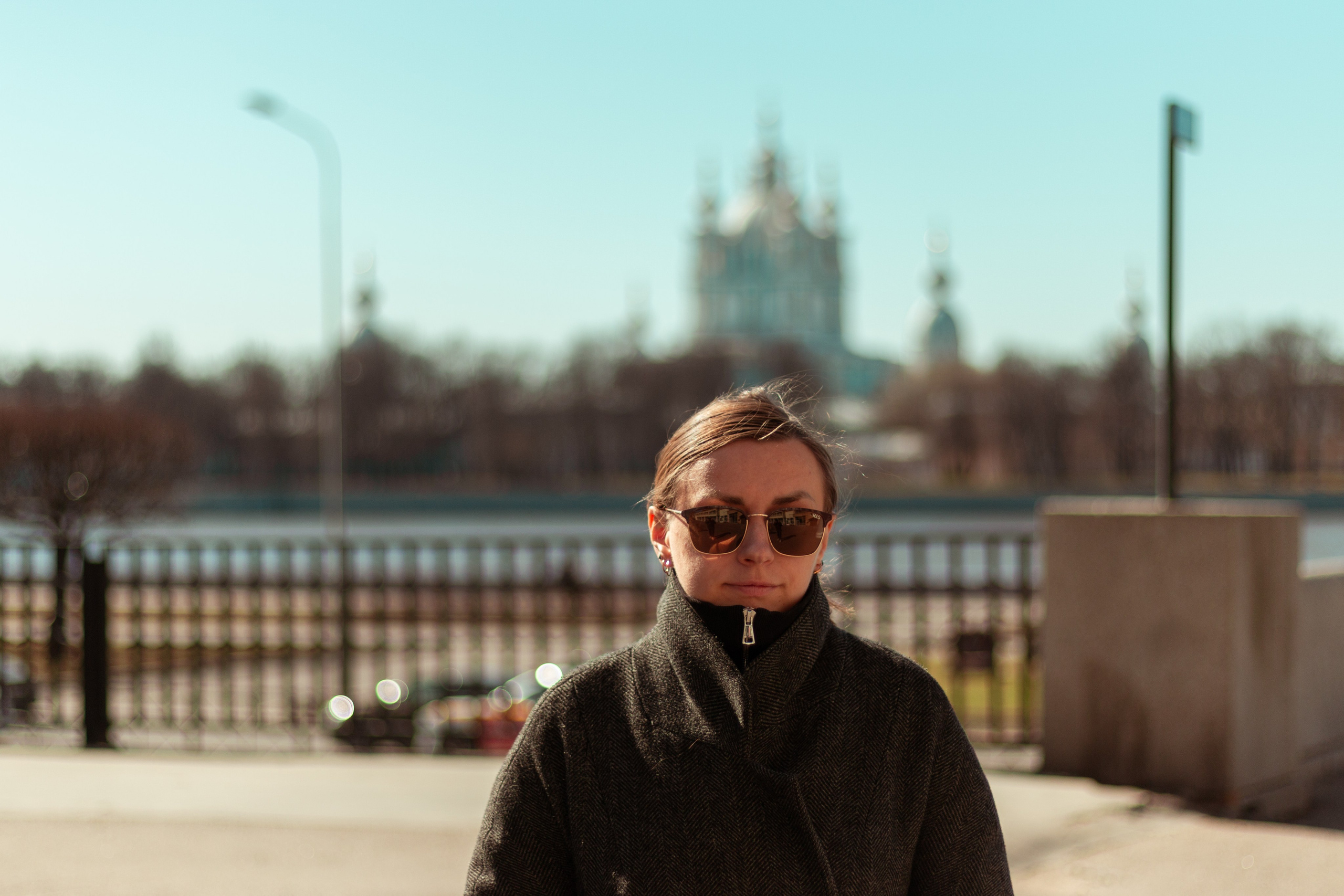 Уличная фотосессия в Санкт-Петербурге. Удачин Артём | Портретный фотограф в Санкт-Петербурге | Репортажная съёмка