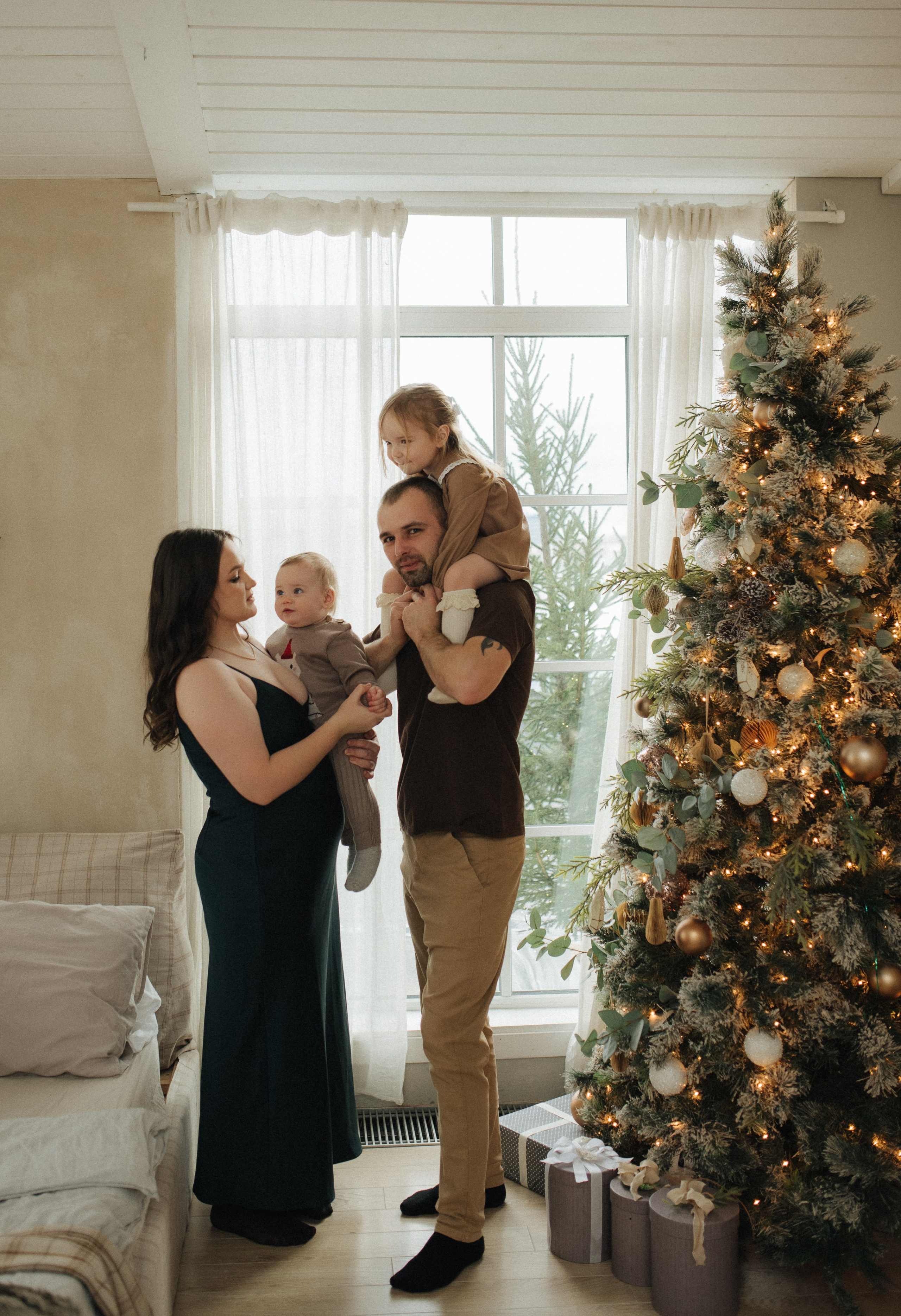 Новогодняя в студии. Фотограф в Санкт-Петребурге и в Великих Луках Волченкова Екатерина