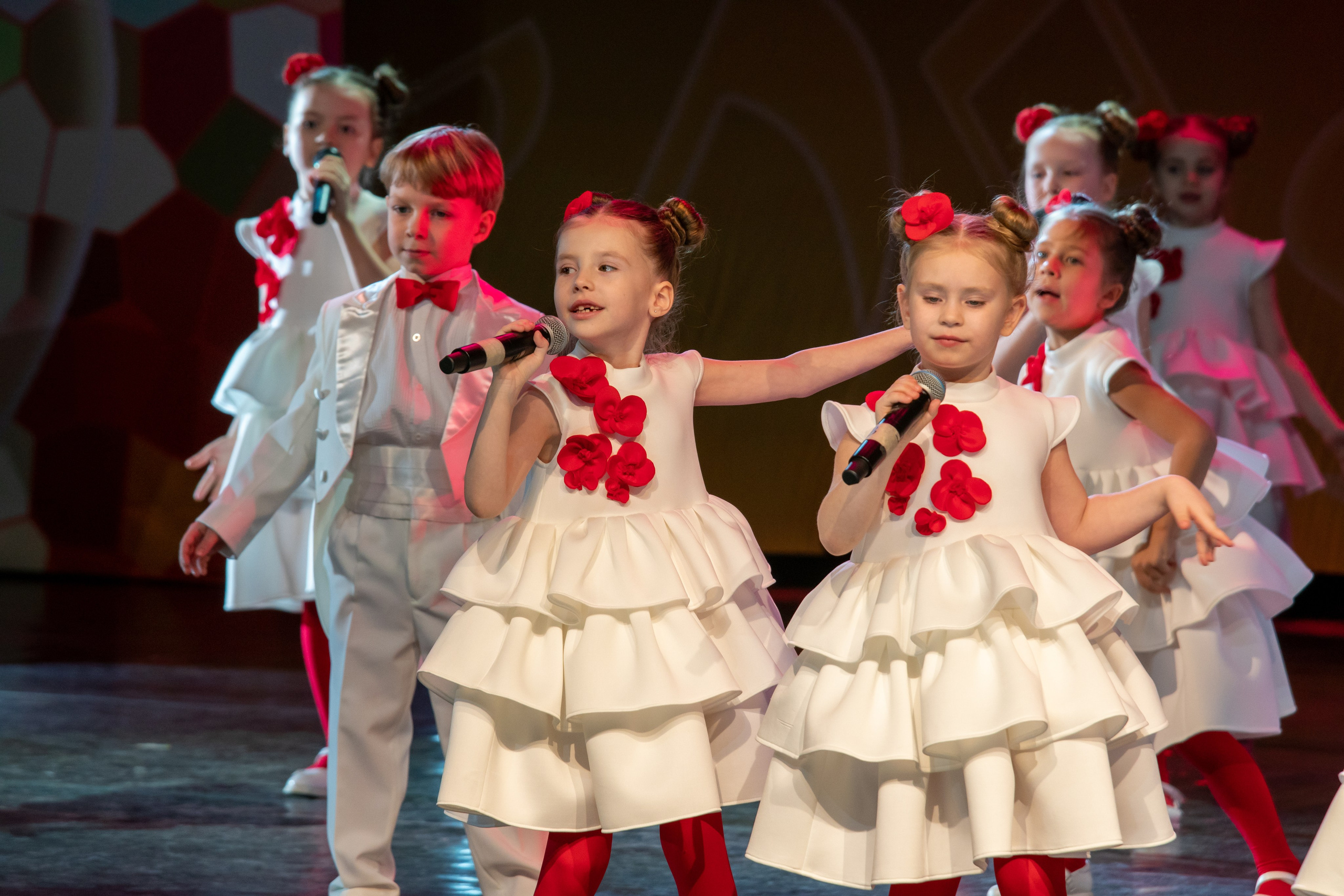 Съёмка концерта для Домисольки, большой концертный зал Космос. «Студия DRONAVT`s» — видеосъёмка и фотография г. Москва