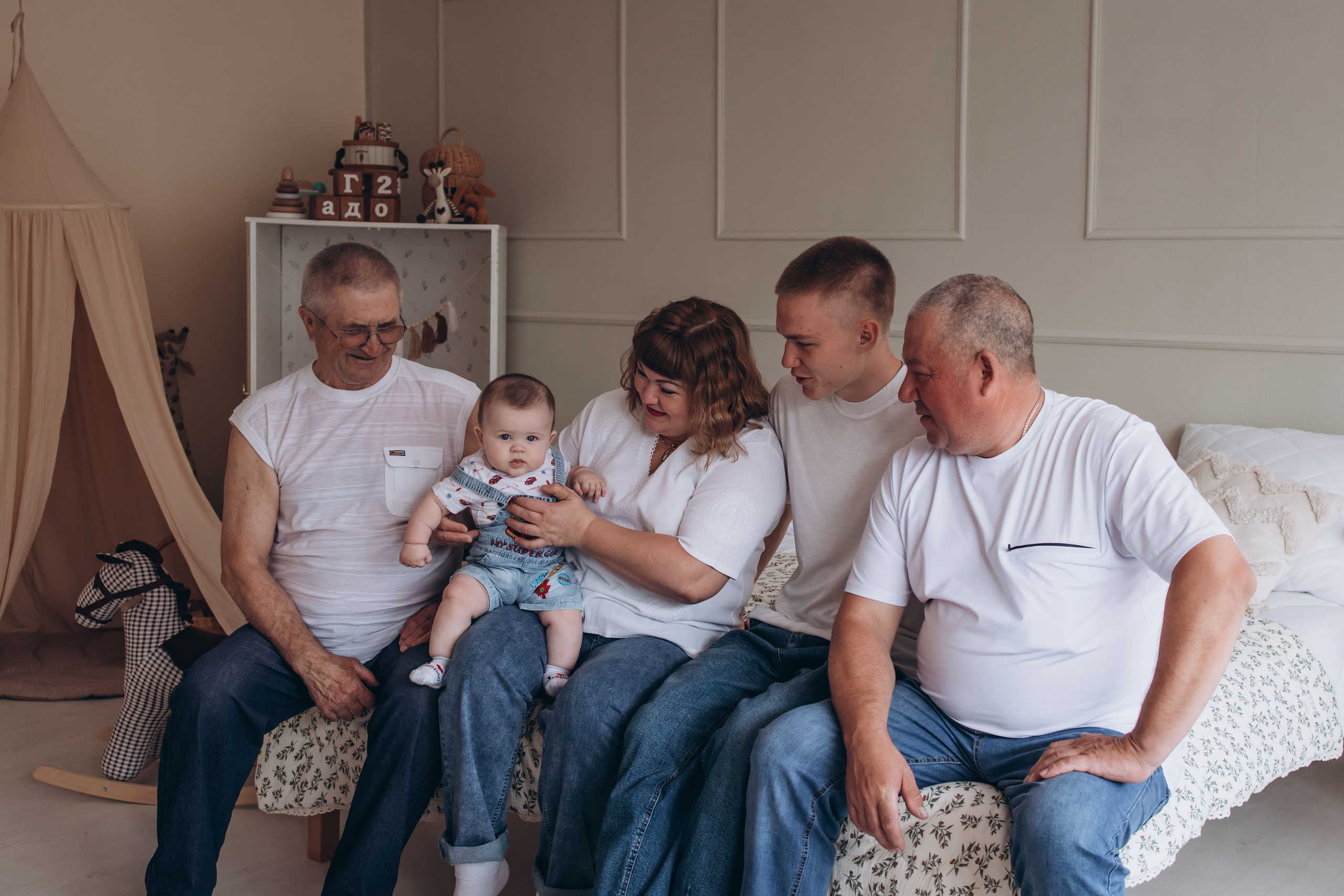 Полгода у власти. Семейный фотограф Нижневартовск Тюмень Ефимова Ирина