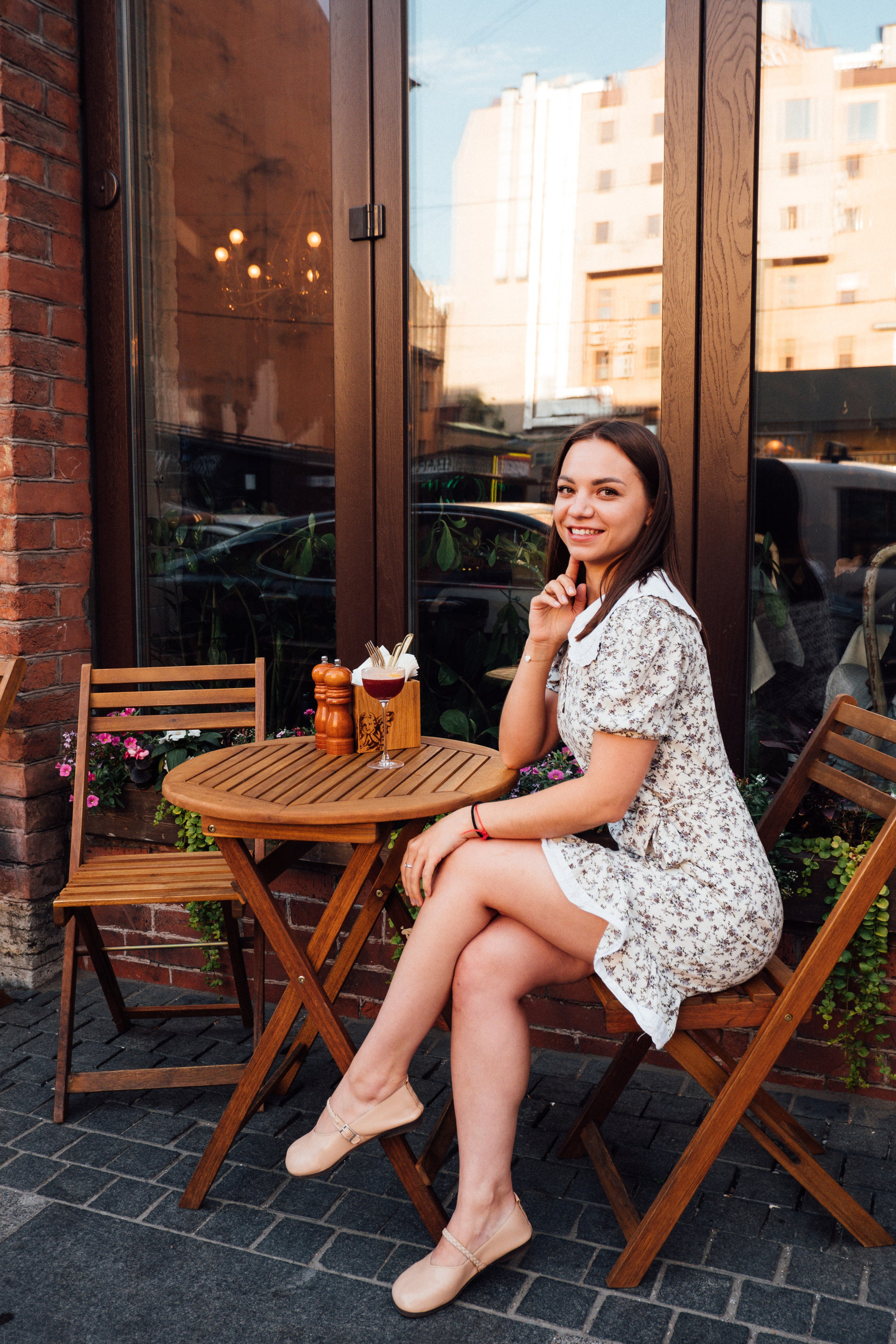 Встреча подруг. Репортажный фотограф в Санкт-Петербурге. Фотограф на мероприятие в СПБ