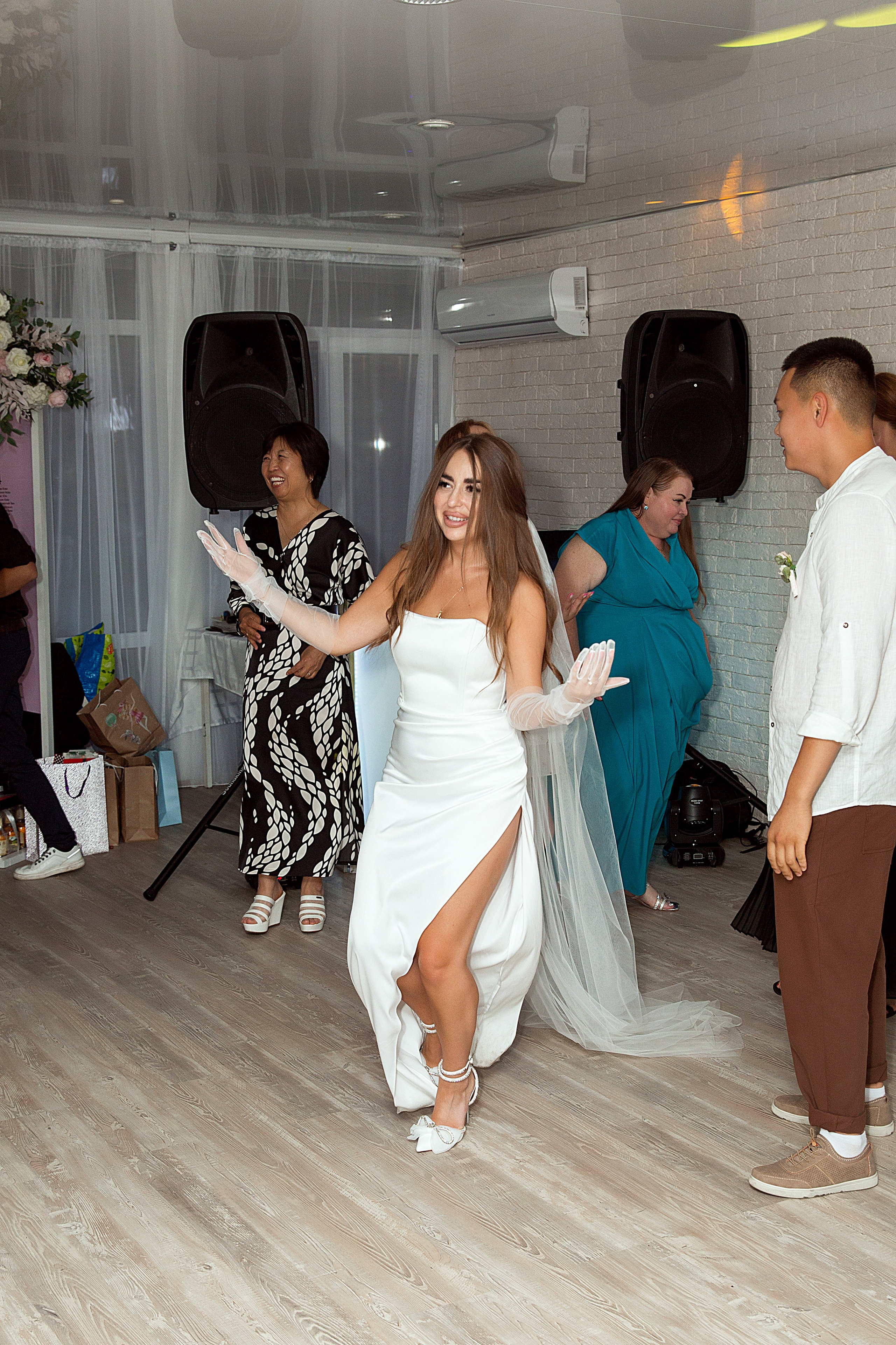 Дмитрий и Катарина. Людмила Далидович топовый семейный фотограф Находка/Владивосток