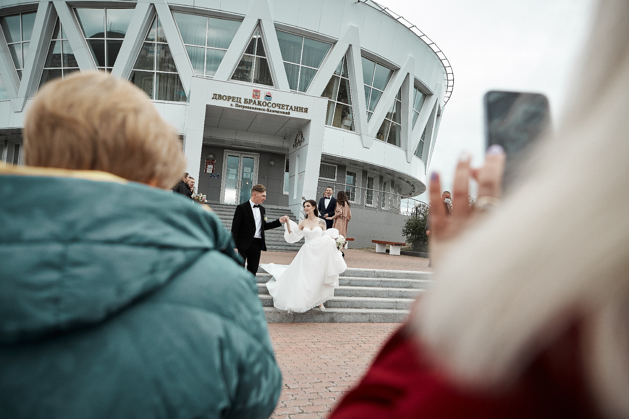 Денис и Арина Свадебный фотограф Камчатка Панов Ян. Свадебный фотограф на Камчатке Ян Панов