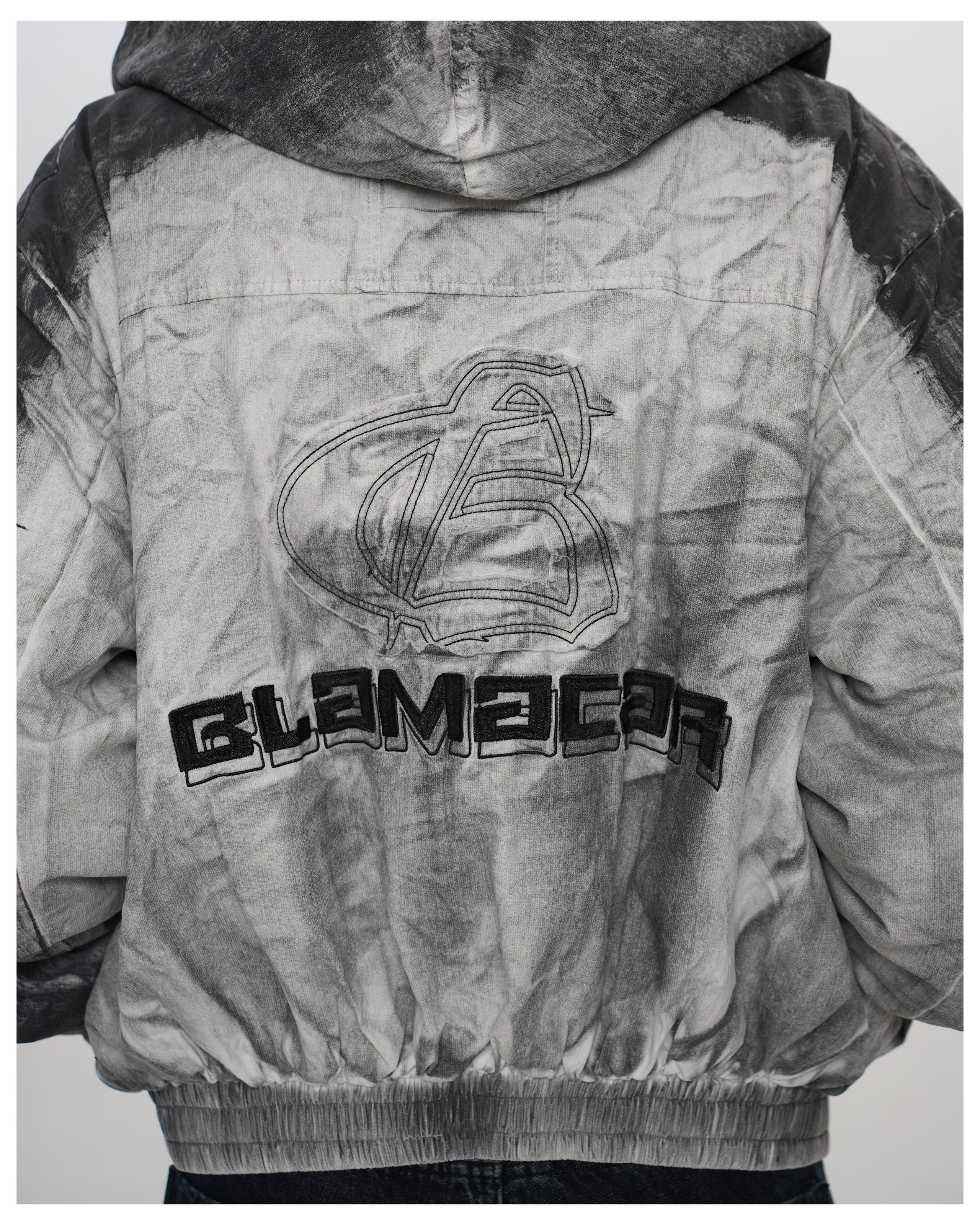 WAYS S'25 spring catalog. ANNA — PHOTOGRAPHER