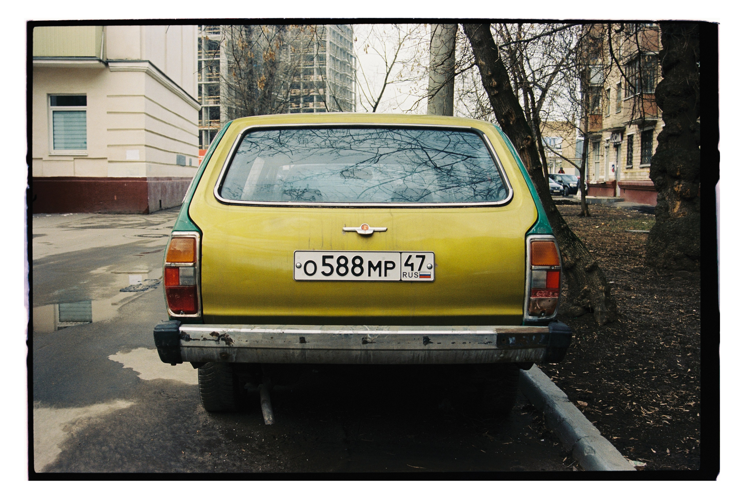 CARS. ANNA — PHOTOGRAPHER