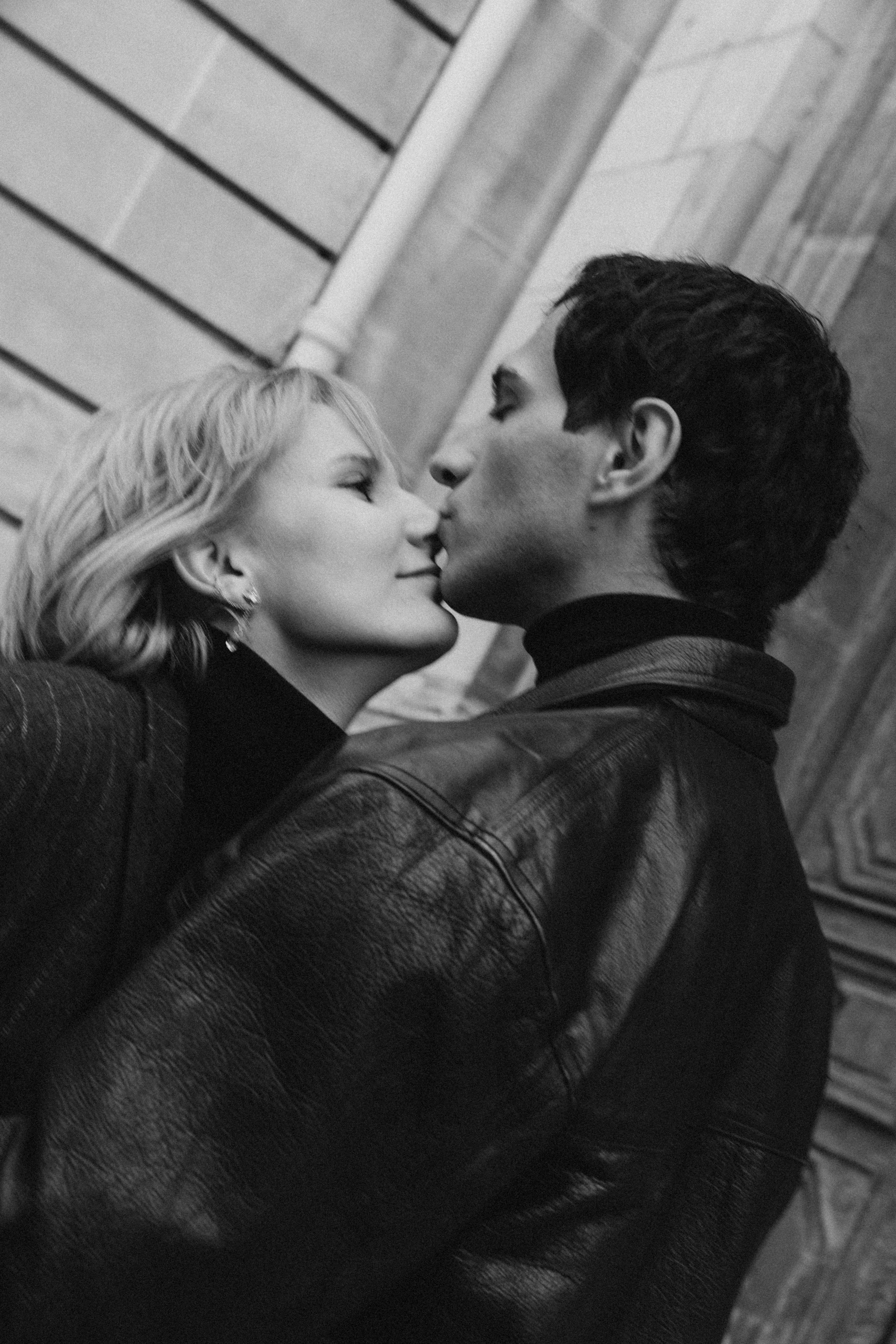 First love is something that lasts forever. Photographer in Paris