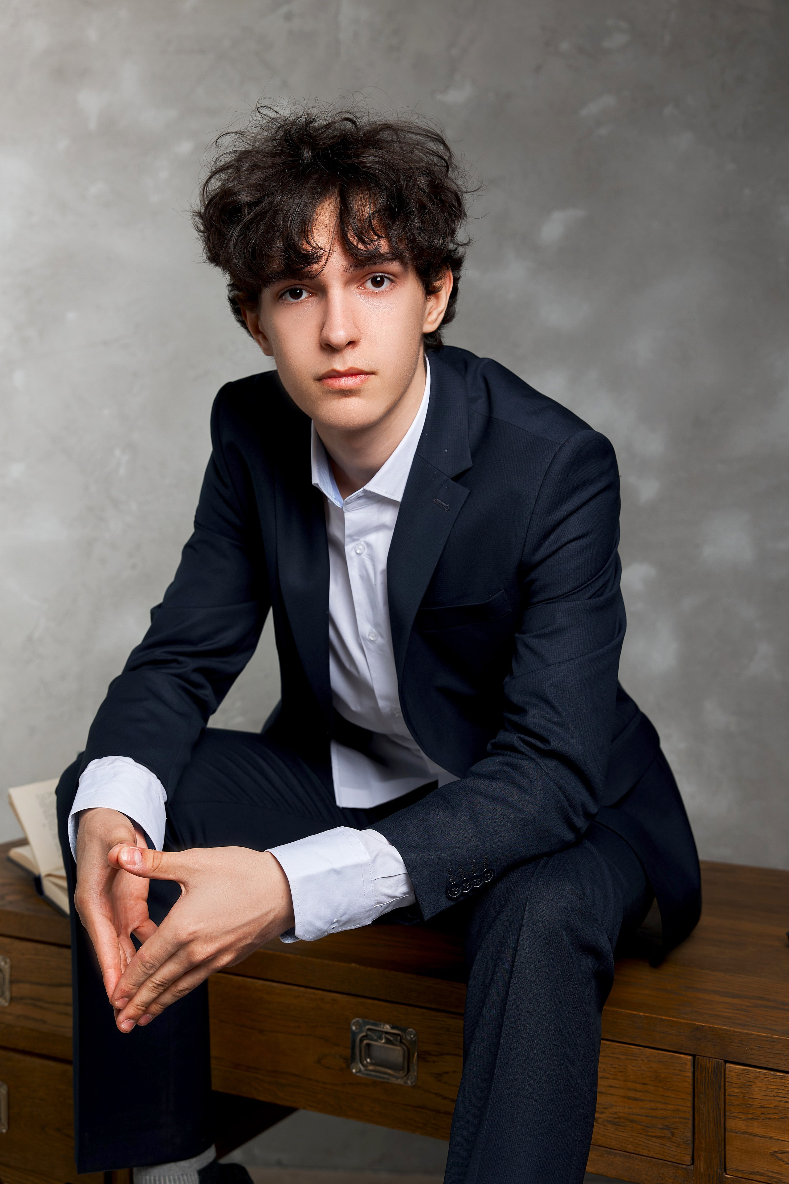 9 — 11 классы. Выпускные альбомы в Рыбинске и Ярославле