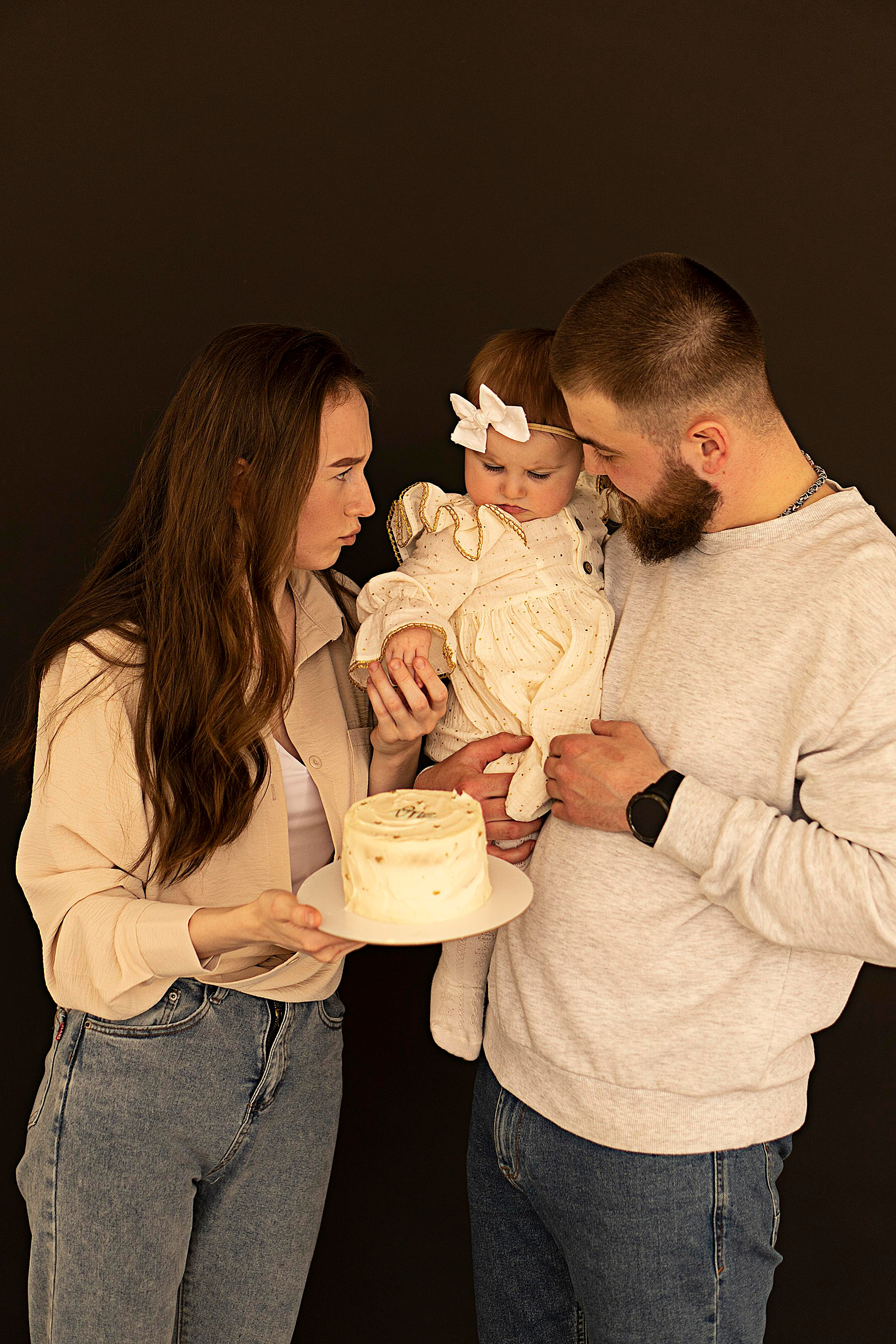 Софья Фотосессия на Годик. Свадебный фотограф в Петропавловске-Камчатском Артур Зябов