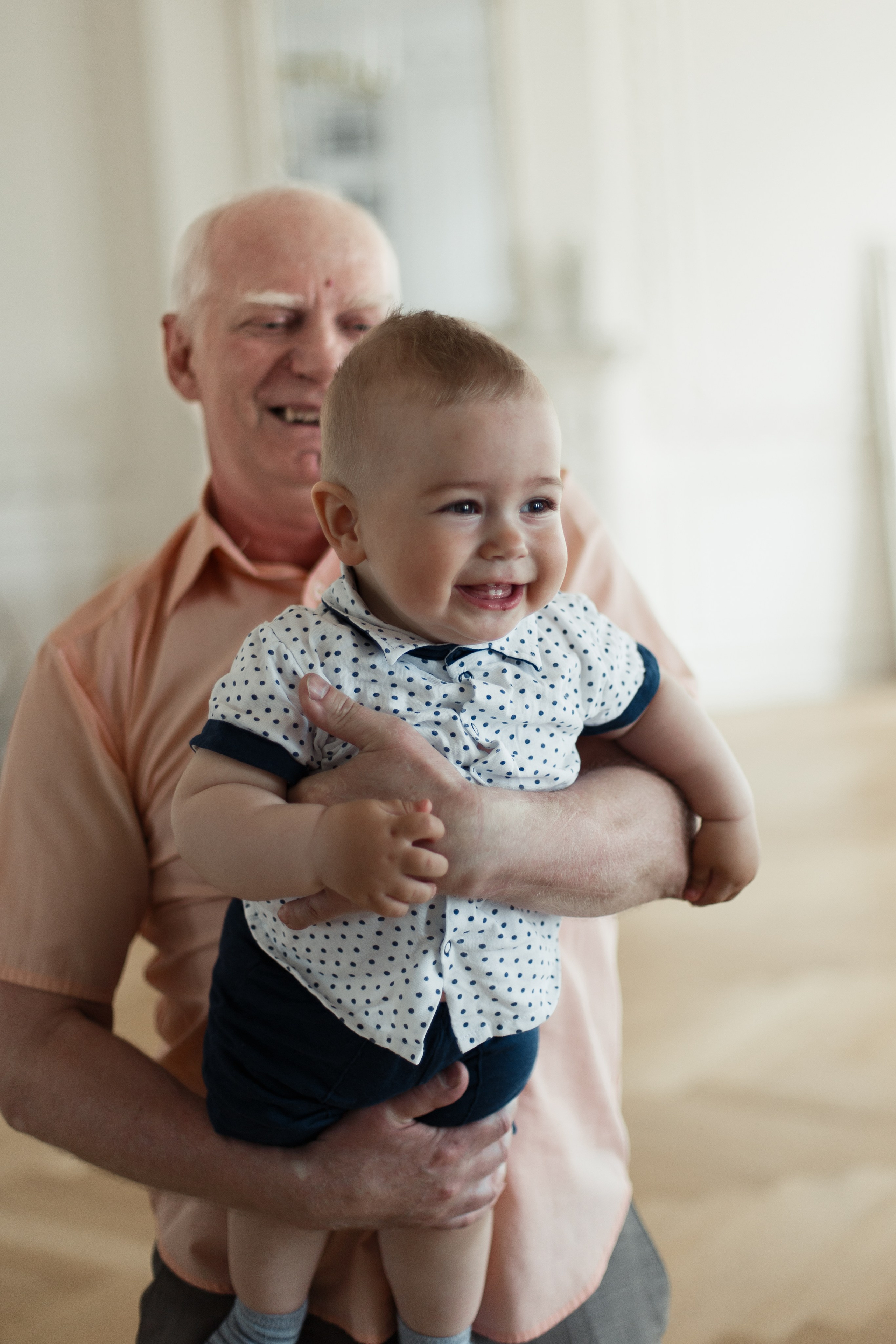 Константин, Ирина, Тимофей, бабушка и дедушка. Елена Семейный фотограф Санкт-Петербург