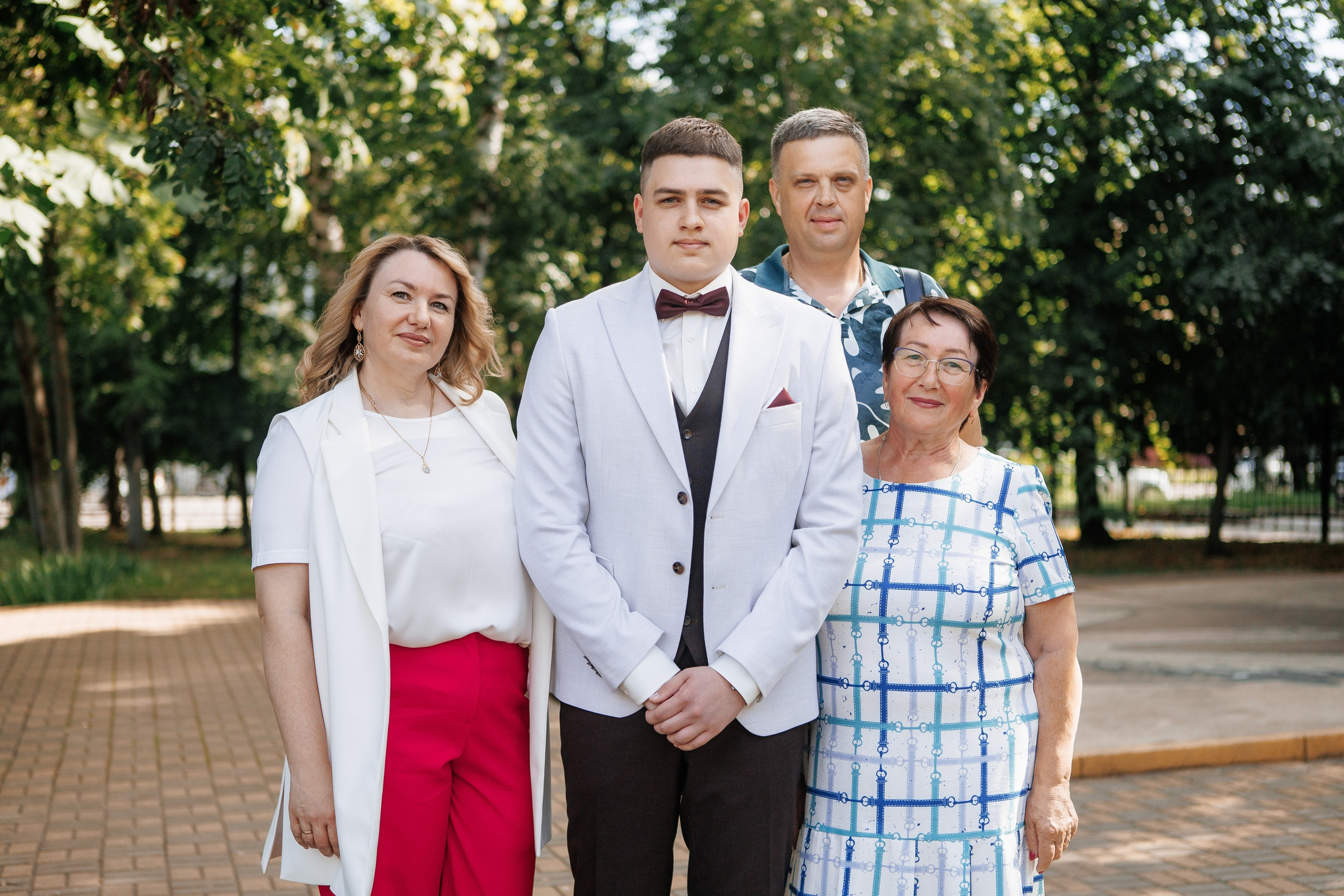 Выпускной Гимназия 12 2024 г. Свадебный и портретный Фотограф в Липецке Дмитрий Котюков