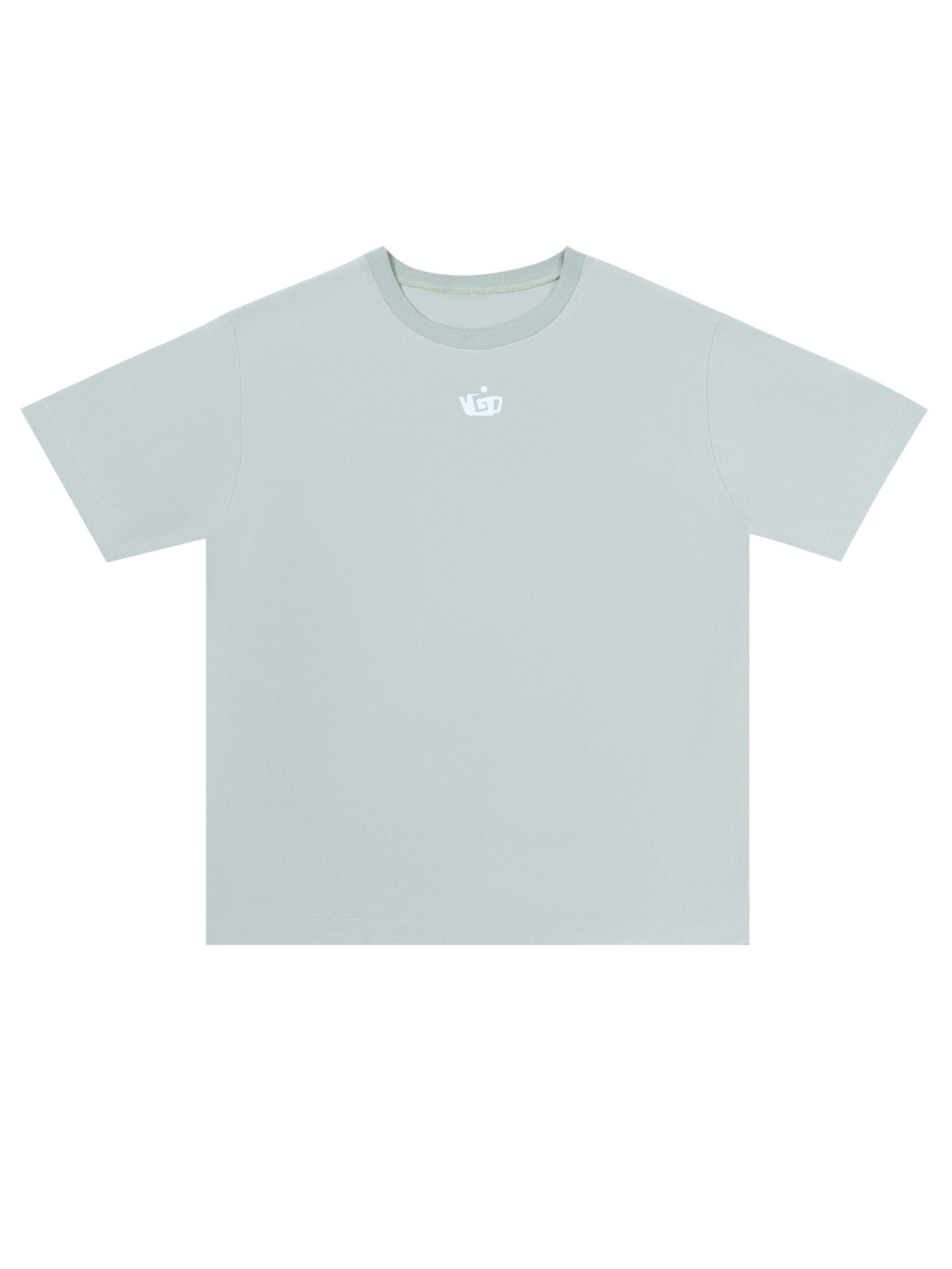 Одежда на менекене и предметно. Студия рекламной и предметной съемки товаров WELKO Studio