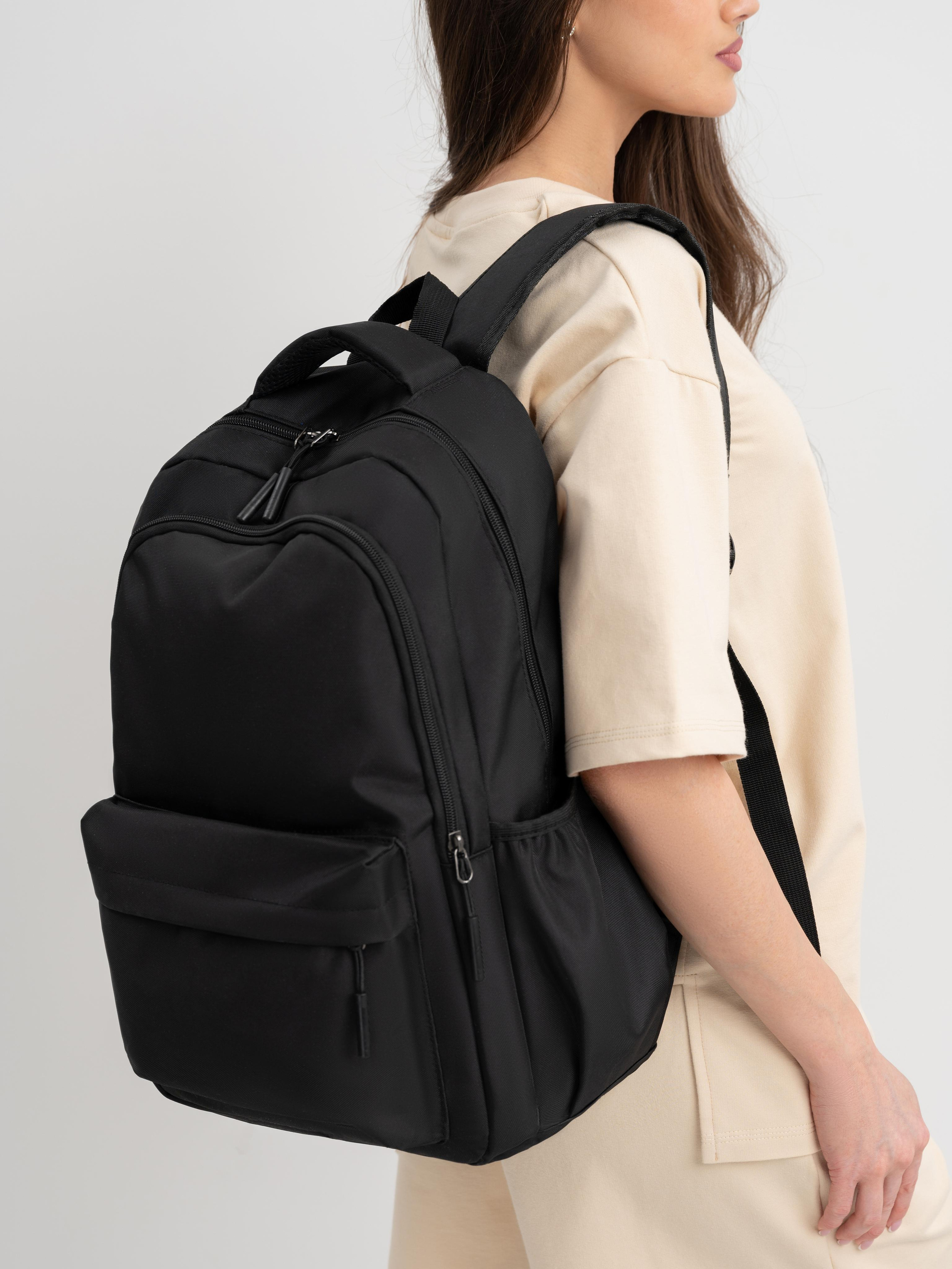 Сумки/клатчи/рюкзаки. Студия рекламной и предметной съемки товаров WELKO Studio