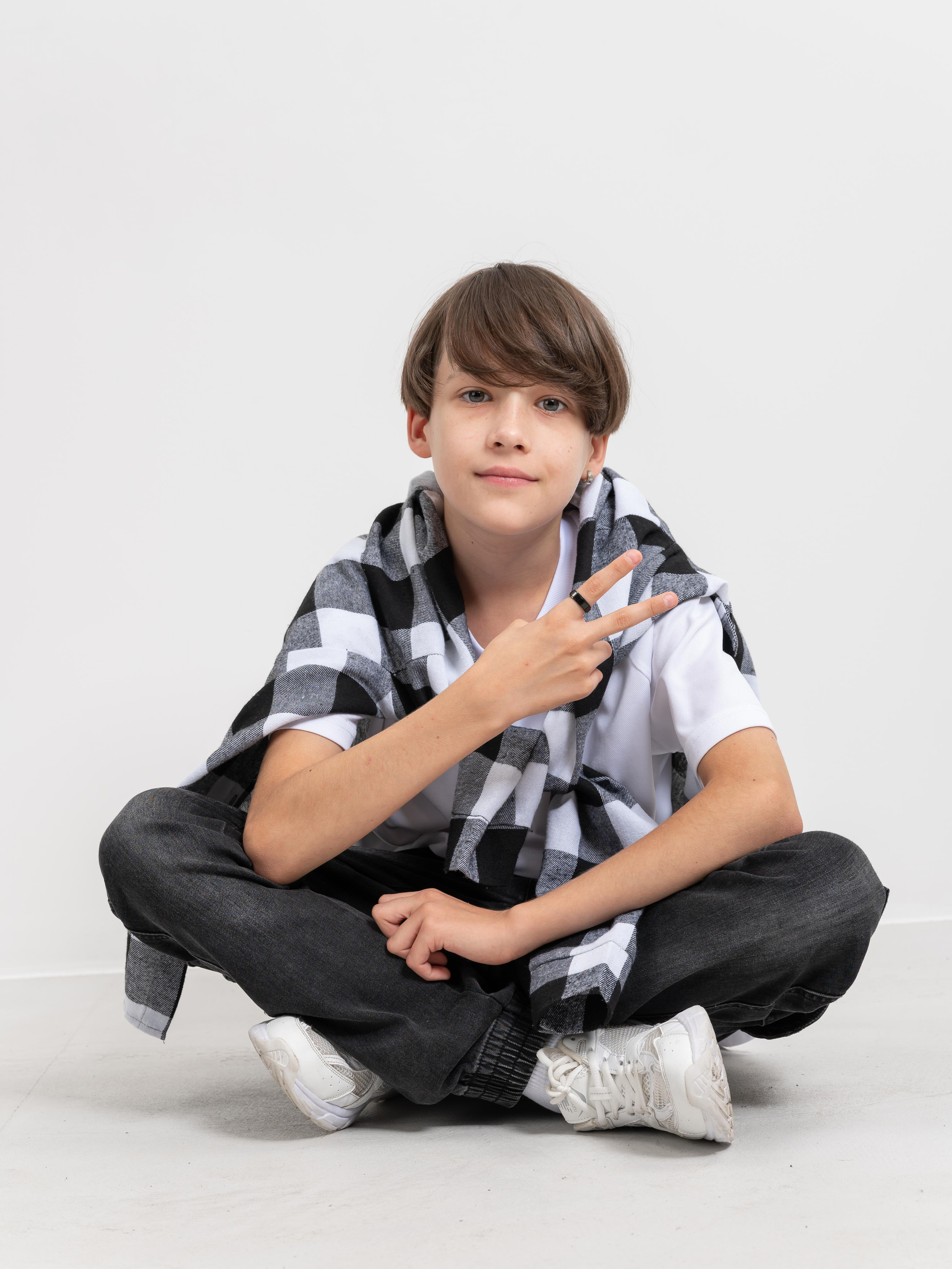 Каталог Дети. Студия рекламной и предметной съемки товаров WELKO Studio