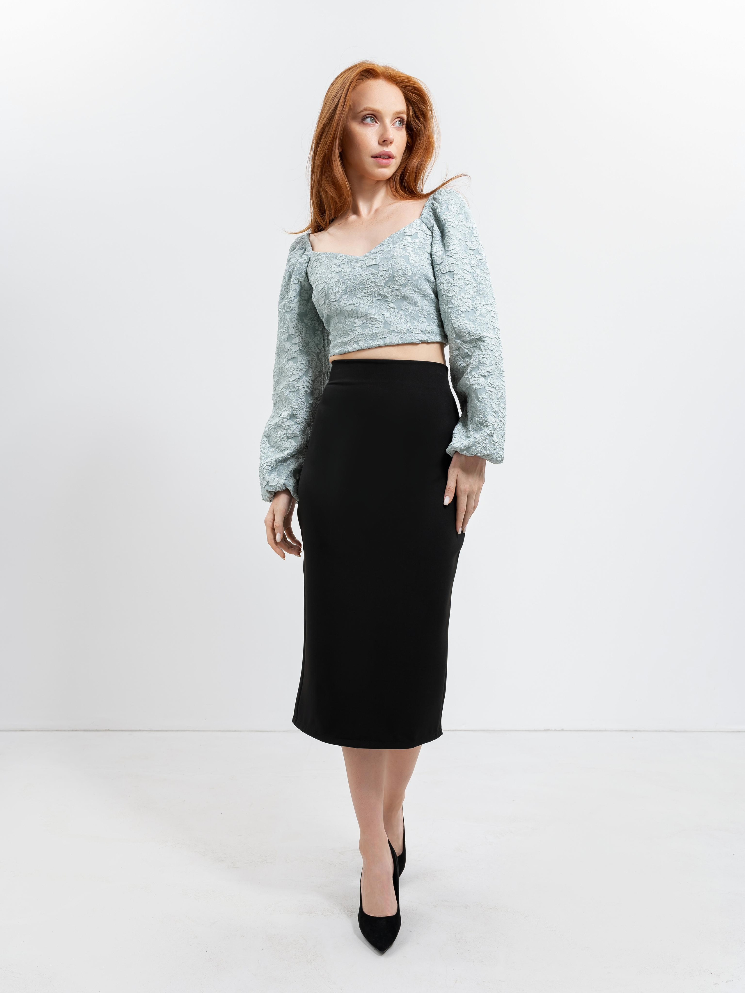 Женская одежда. Студия рекламной и предметной съемки товаров WELKO Studio