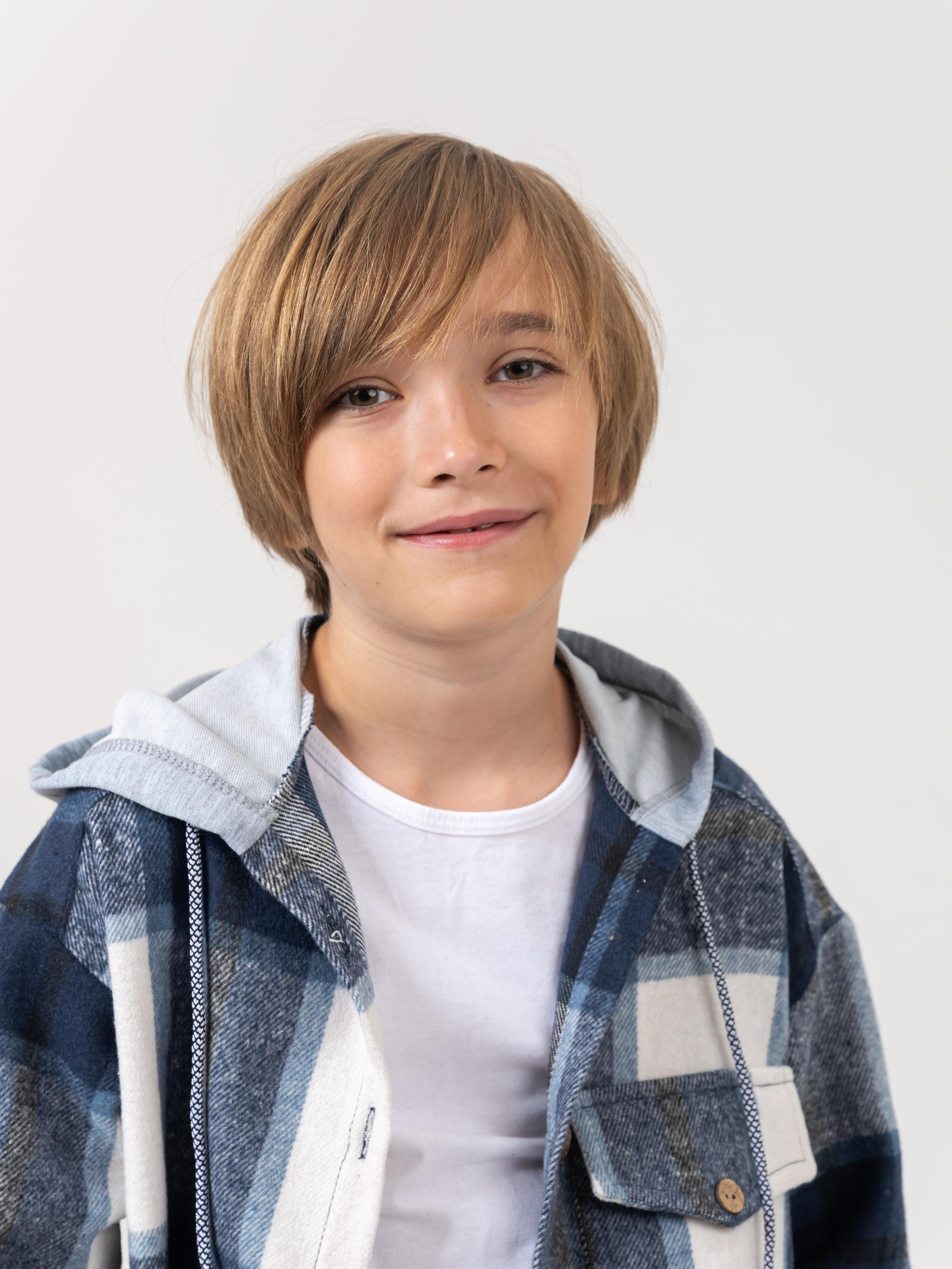 Каталог Дети. Студия рекламной и предметной съемки товаров WELKO Studio