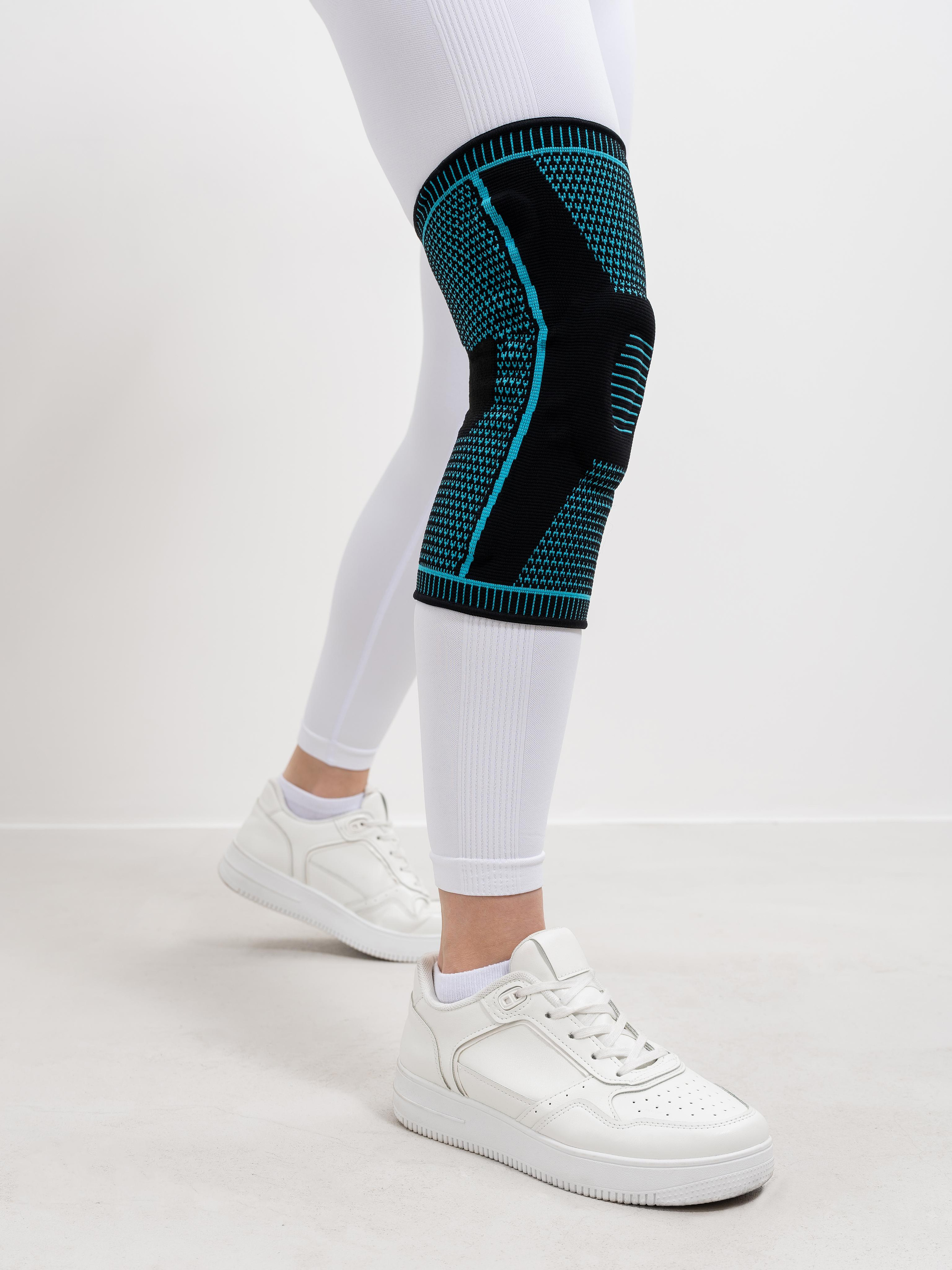 Спортивные костюмы и спортивные товары. Студия рекламной и предметной съемки товаров WELKO Studio