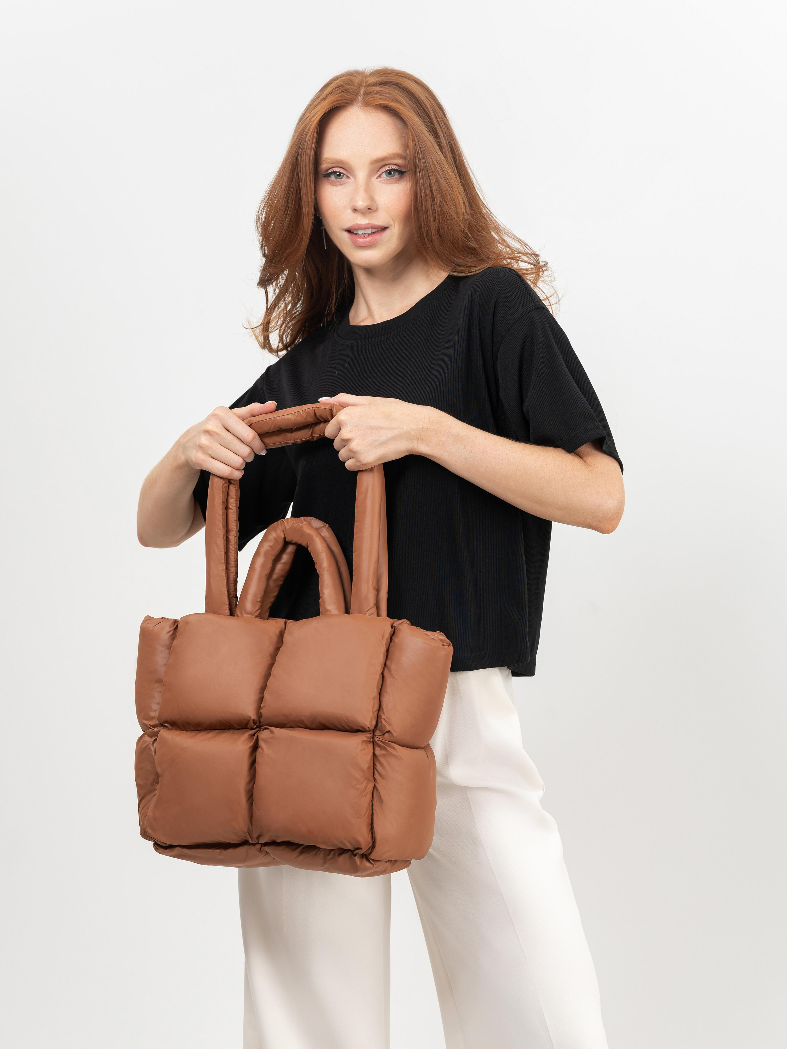 Сумки/клатчи/рюкзаки. Студия рекламной и предметной съемки товаров WELKO Studio