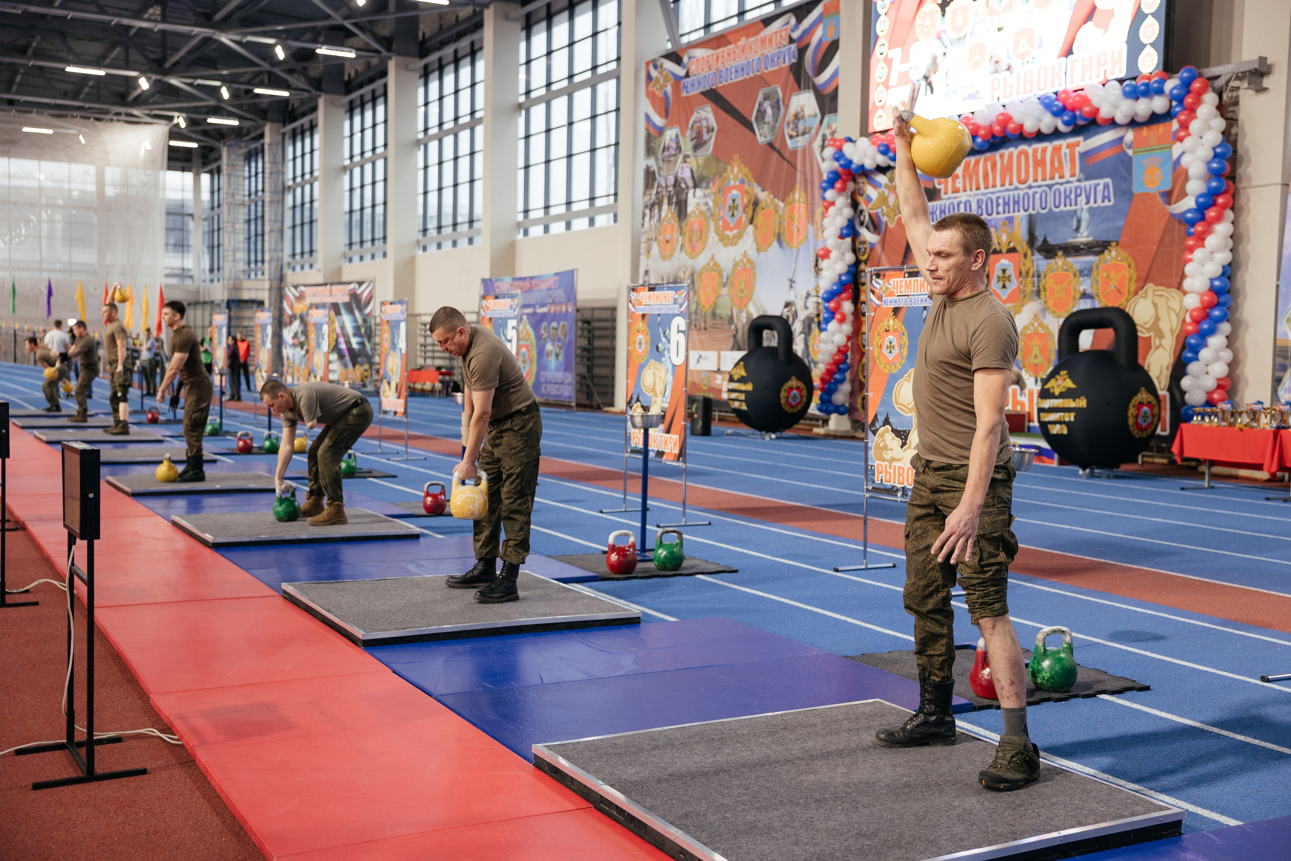 Манеж соревнования. Фотограф Крохин Олег