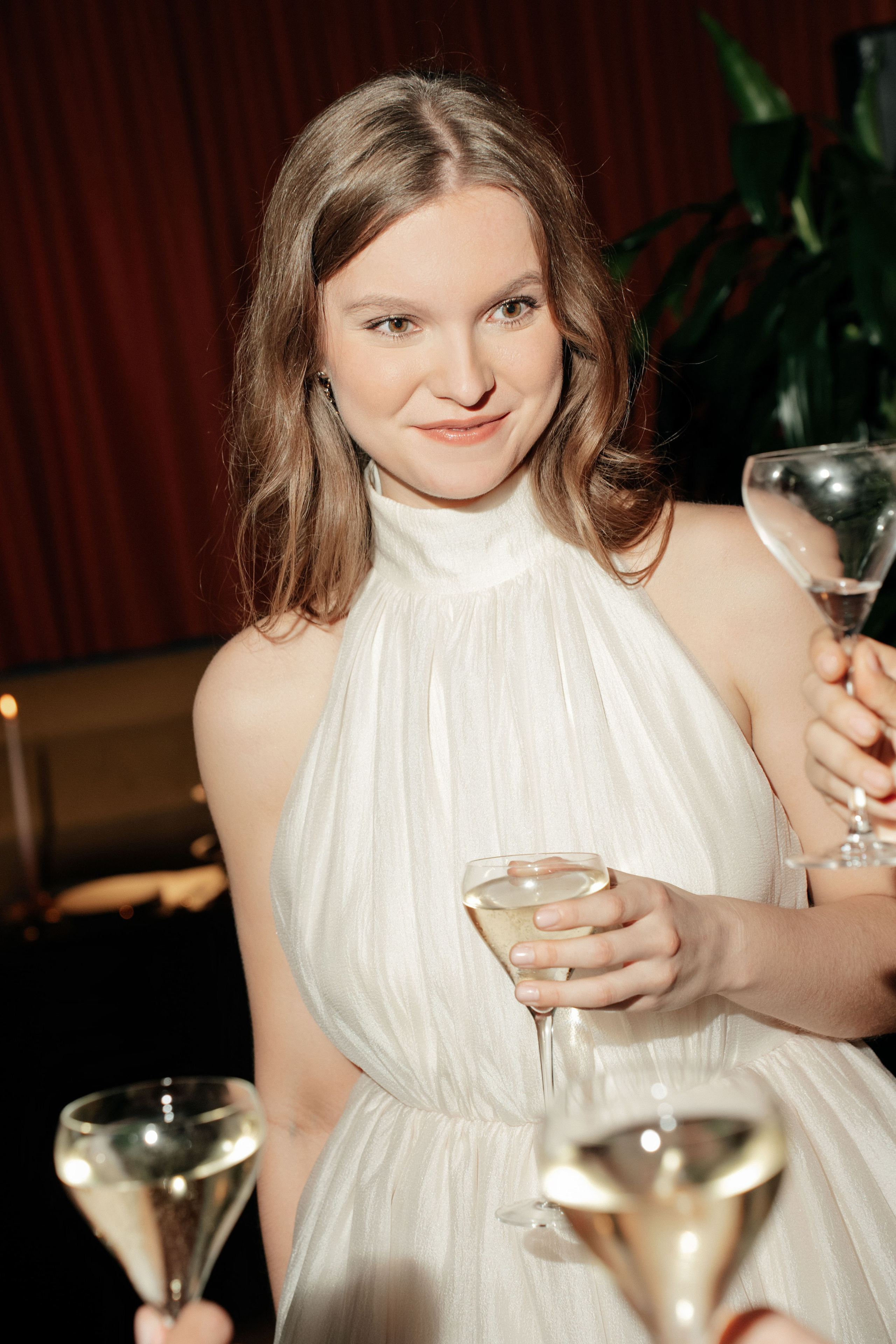 Свадебный ужин в кругу друзей/ ресторан Мина. Свадебный фотограф Москва Александра Аверкова