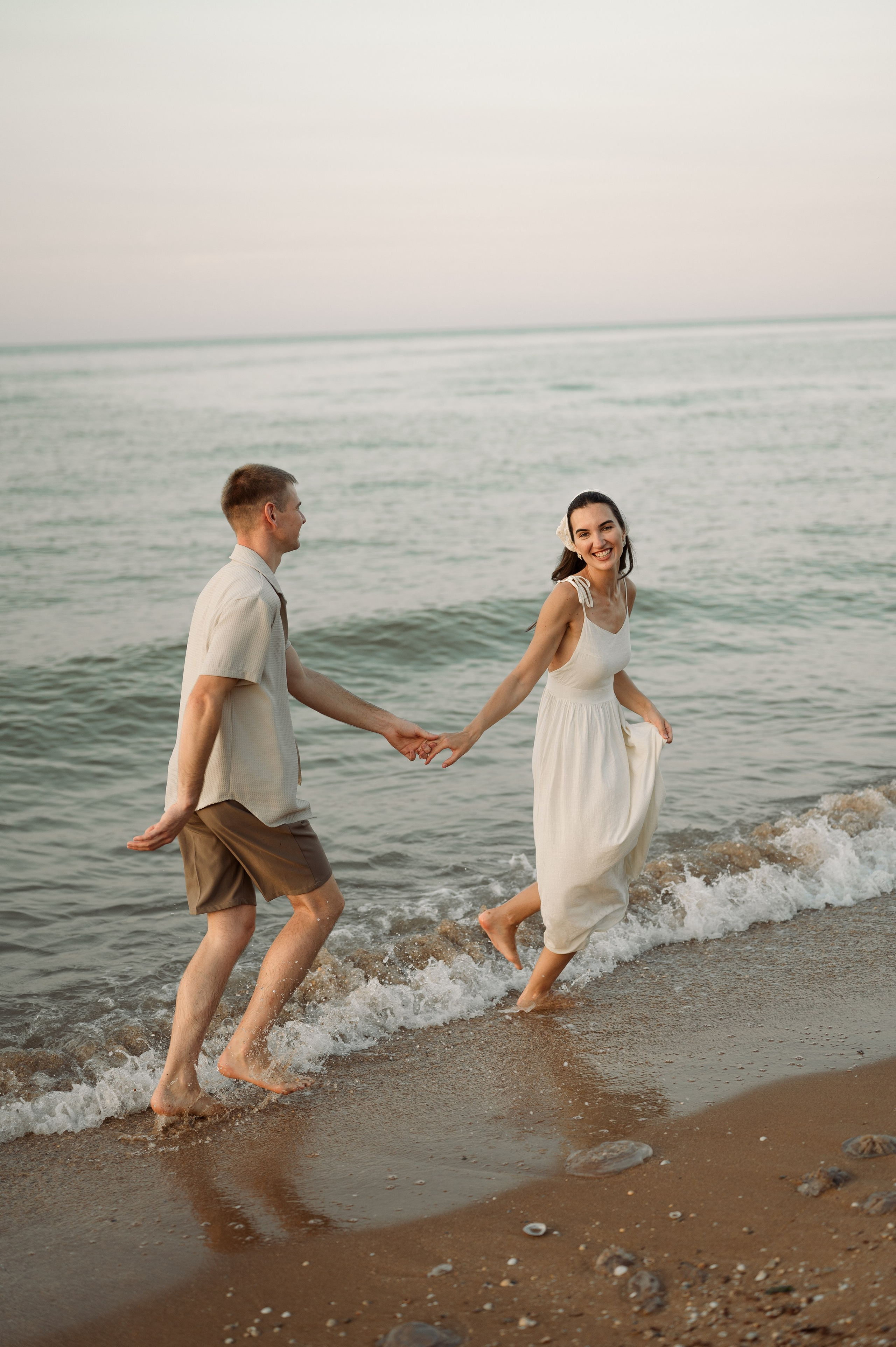Предсвадебная съёмка на море🌊. Свадебный и семейный фотограф в Краснодаре Алина Мельник