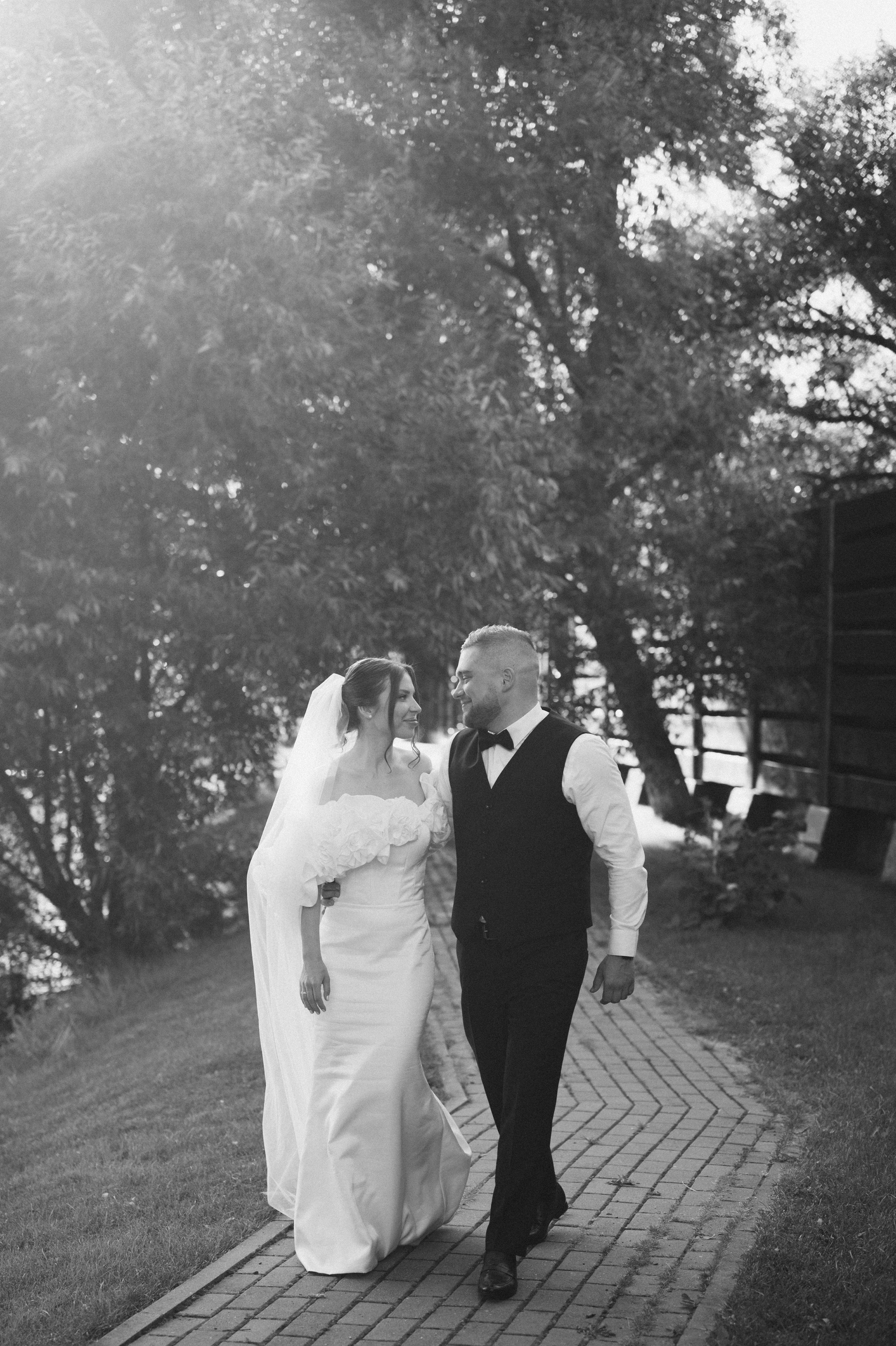 Мария и Никита. Бунгало в Москве.Аренда Бунгало в Мск