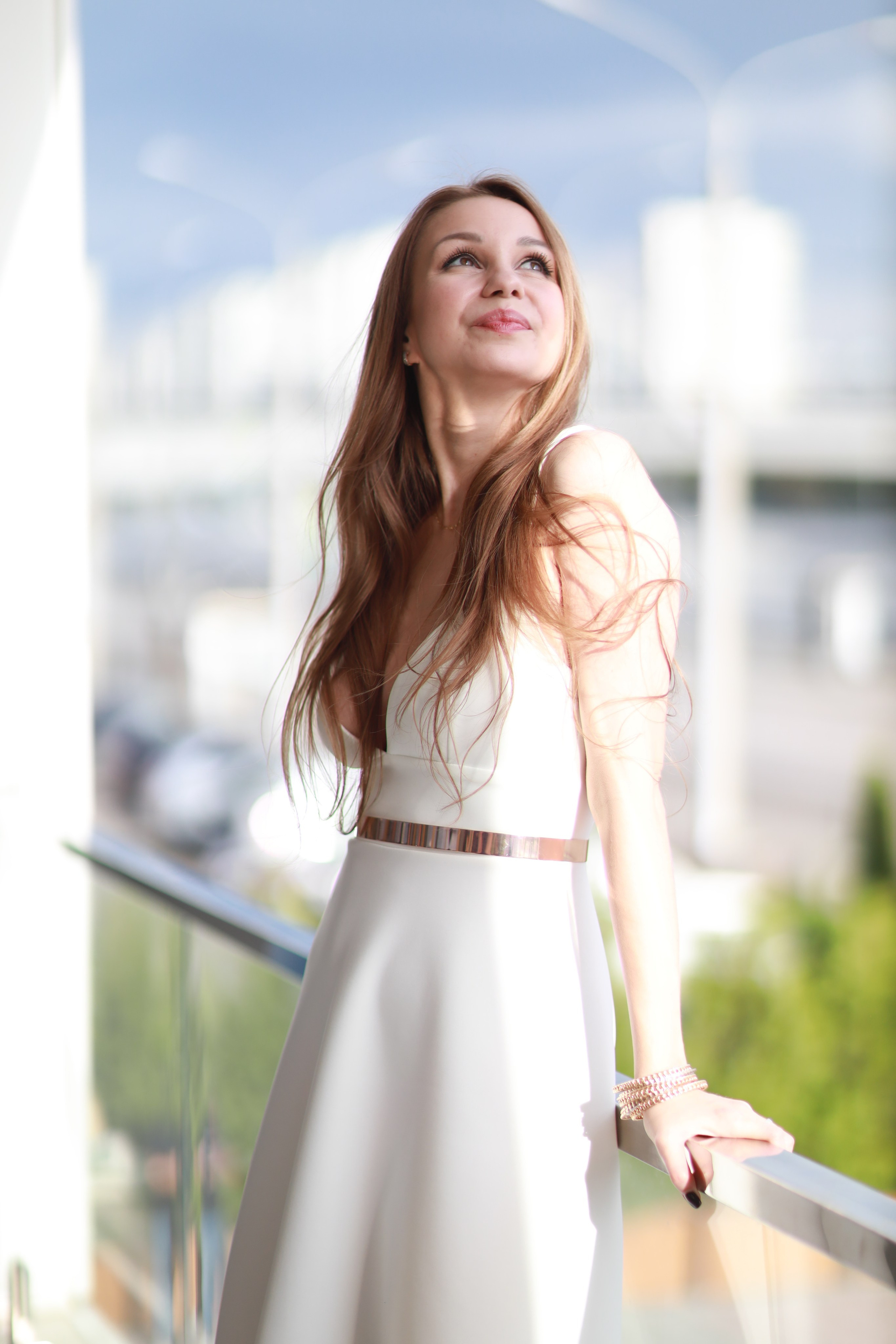 Белое платье. Съемка в студии под ваш запрос, студийные съемки, фотографии архитектурных объектов — Александр Евстигнеев — фотограф Москва