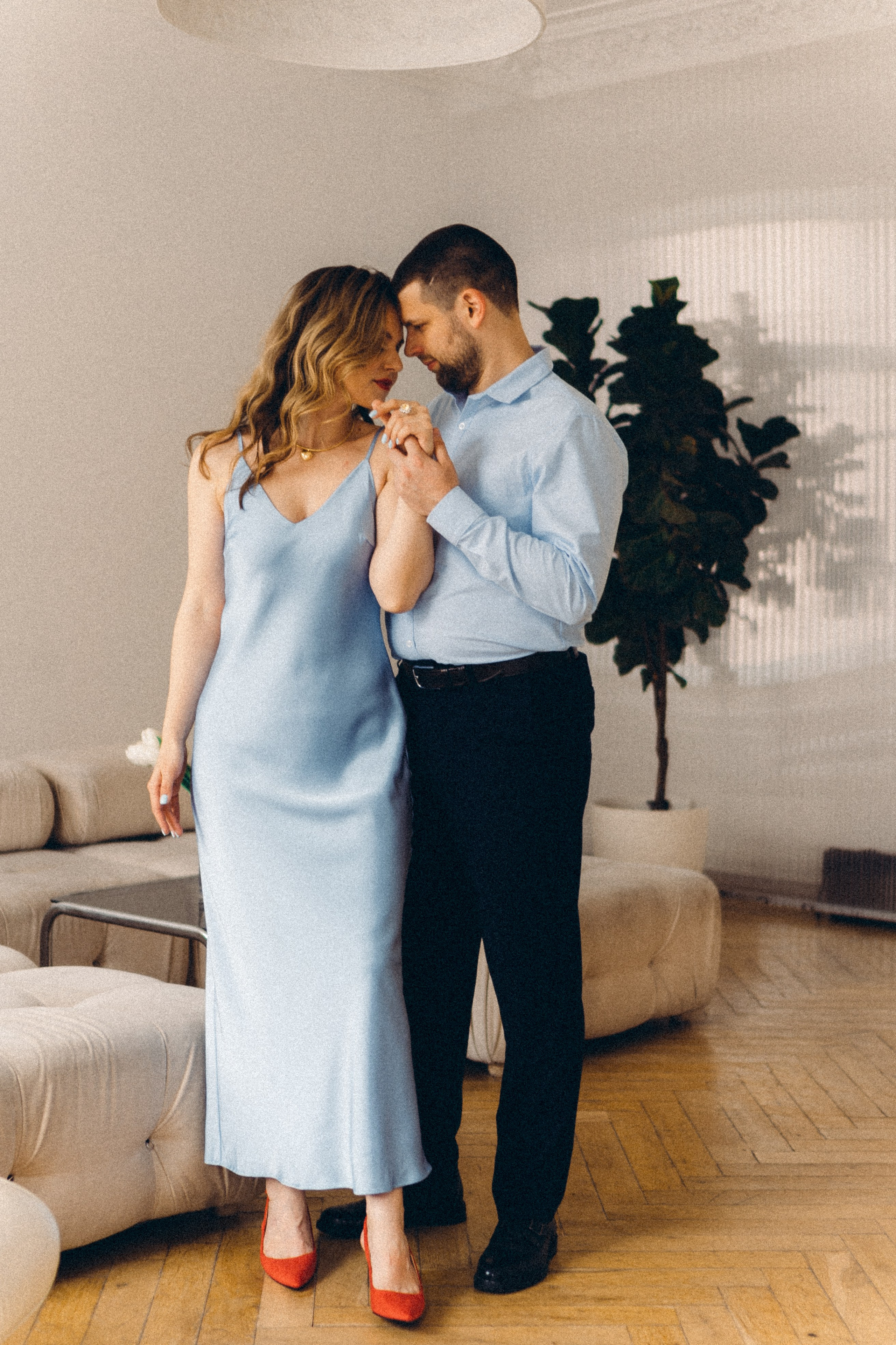 СТУДИЯ И ПРОГУЛКА ДЛЯ ПАРЫ. Профессиональный фотограф, Санкт-Петербург — Виктория Богомолова