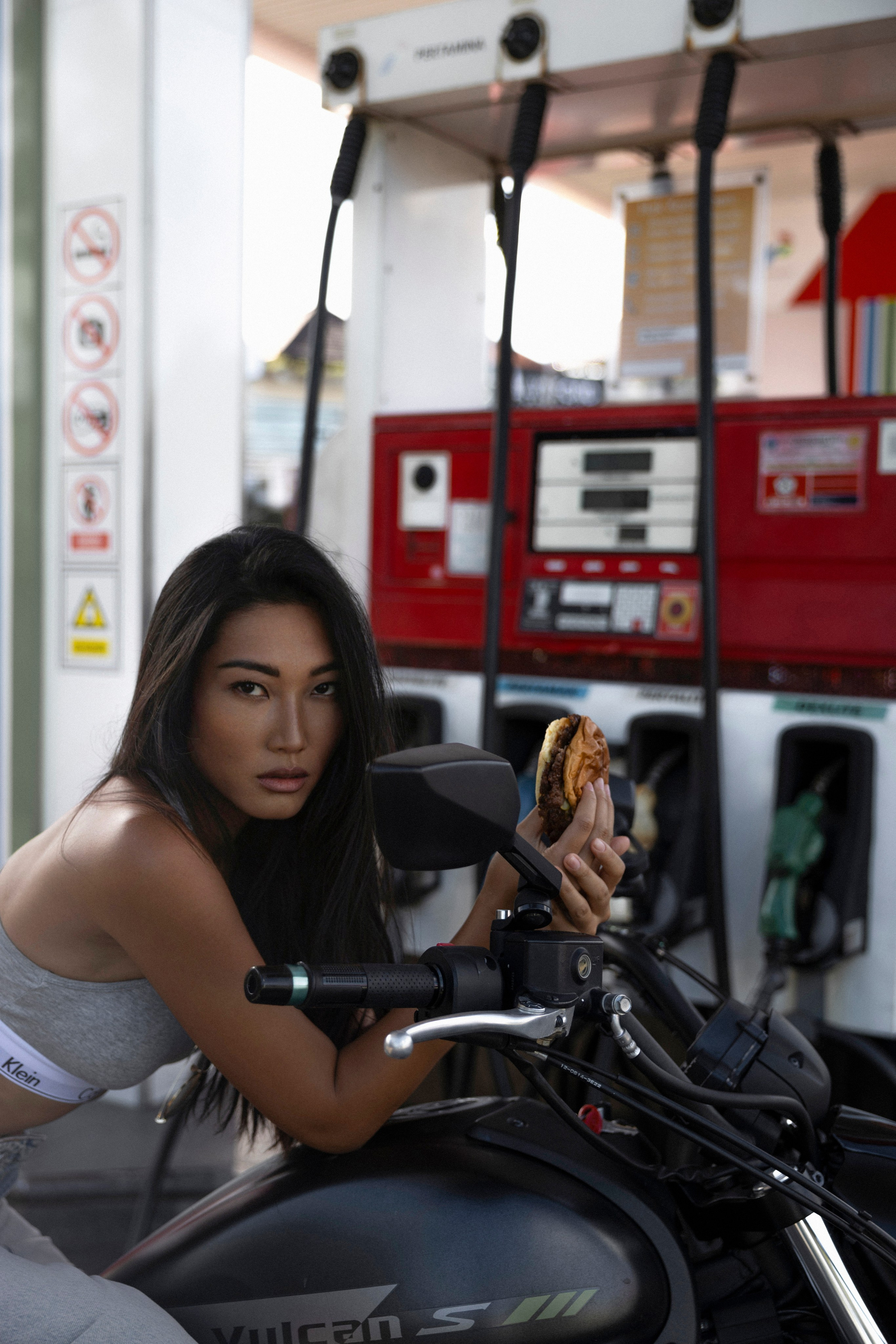 Уличные. Женский фотограф в Санкт-Петербурге, Москве и весь мир Алёна Мамаева