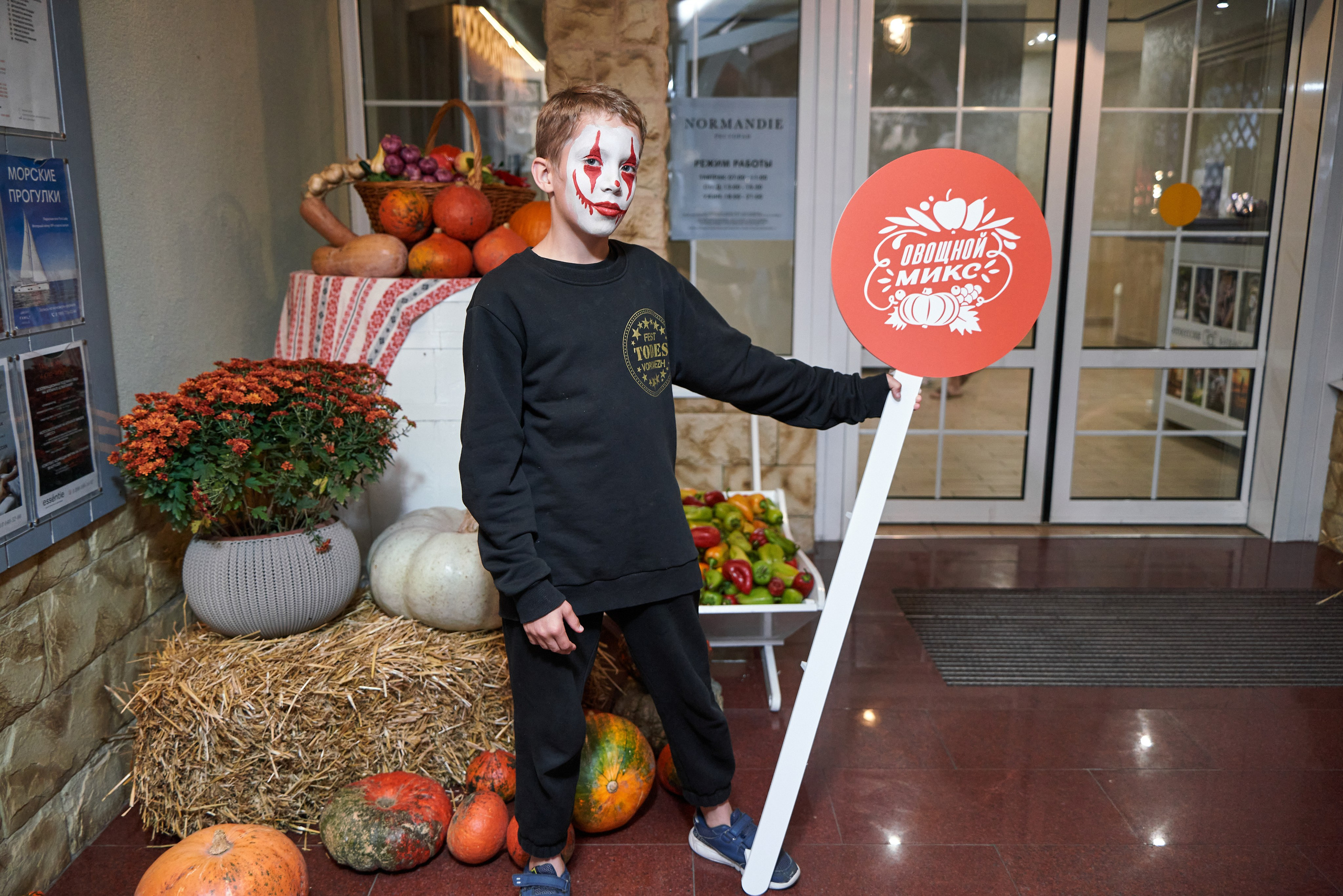 Фотосъемка фестиваля в отеле г. Анапа. Профессиональный фотограф в Анапе Артем Ковальский