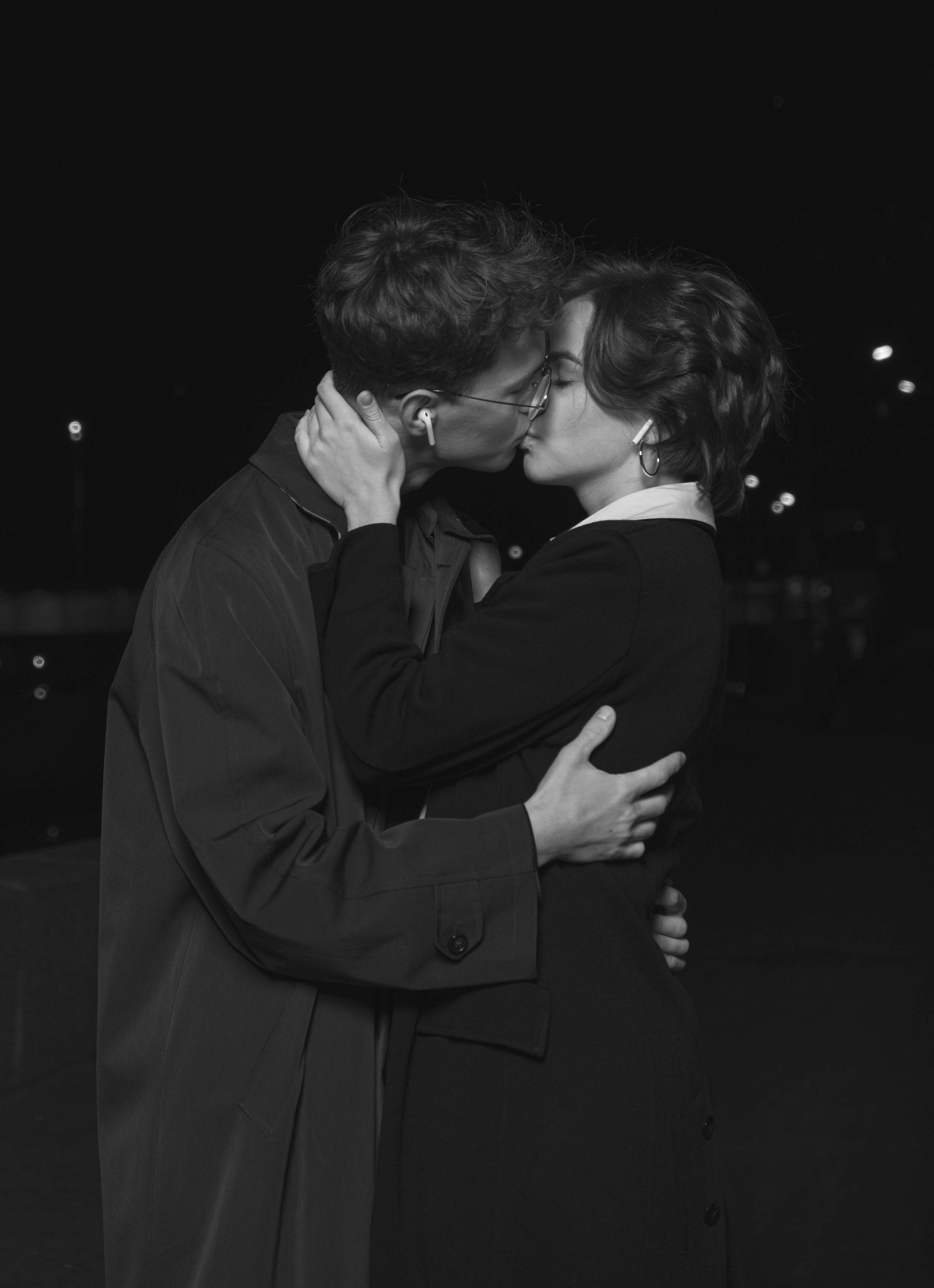 Любовь в огнях ночной Москвы. Мари — фотограф и видеограф из Москвы