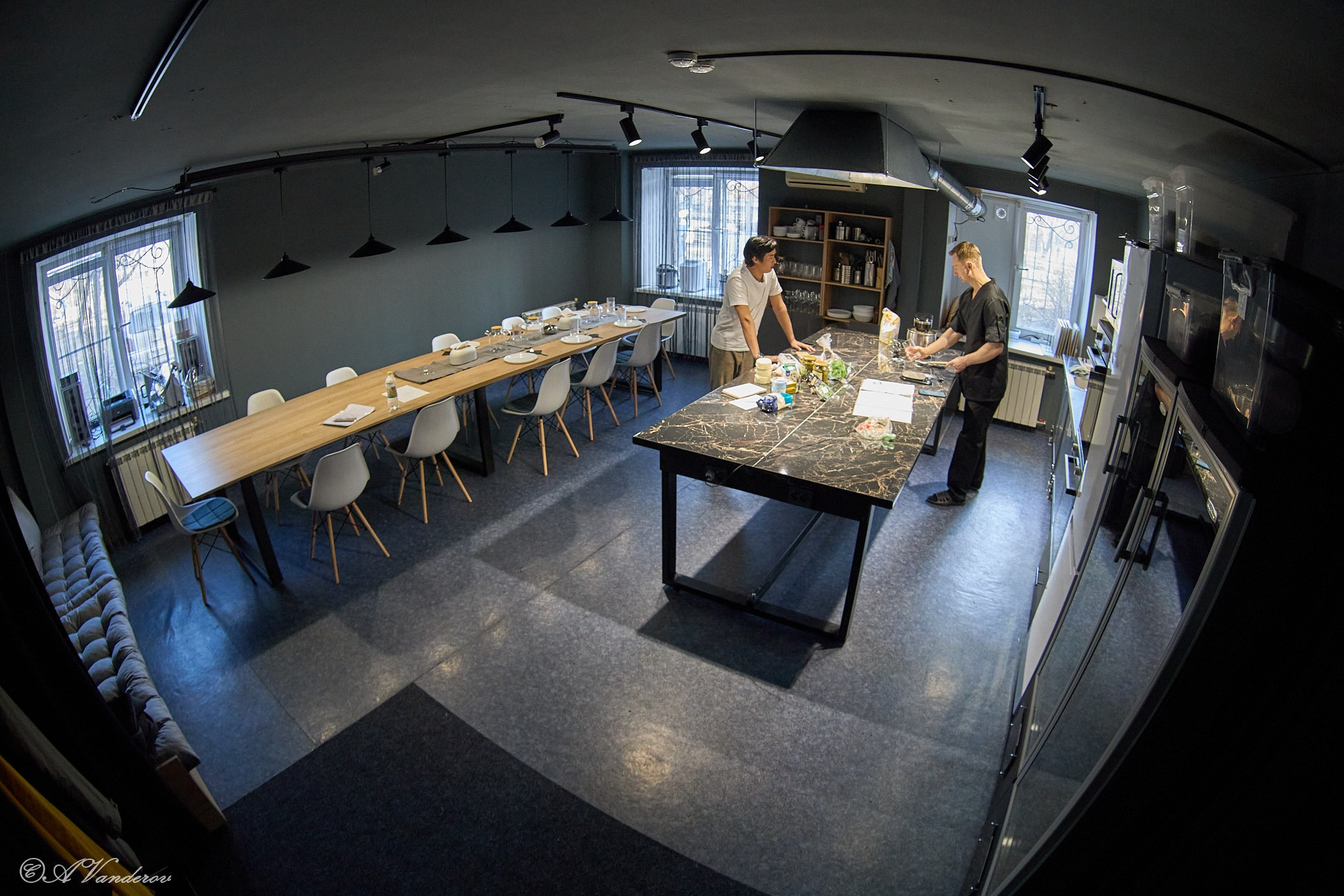 Мужские разговоры на кухне 2. Фотограф Омск | Александр Вандеров