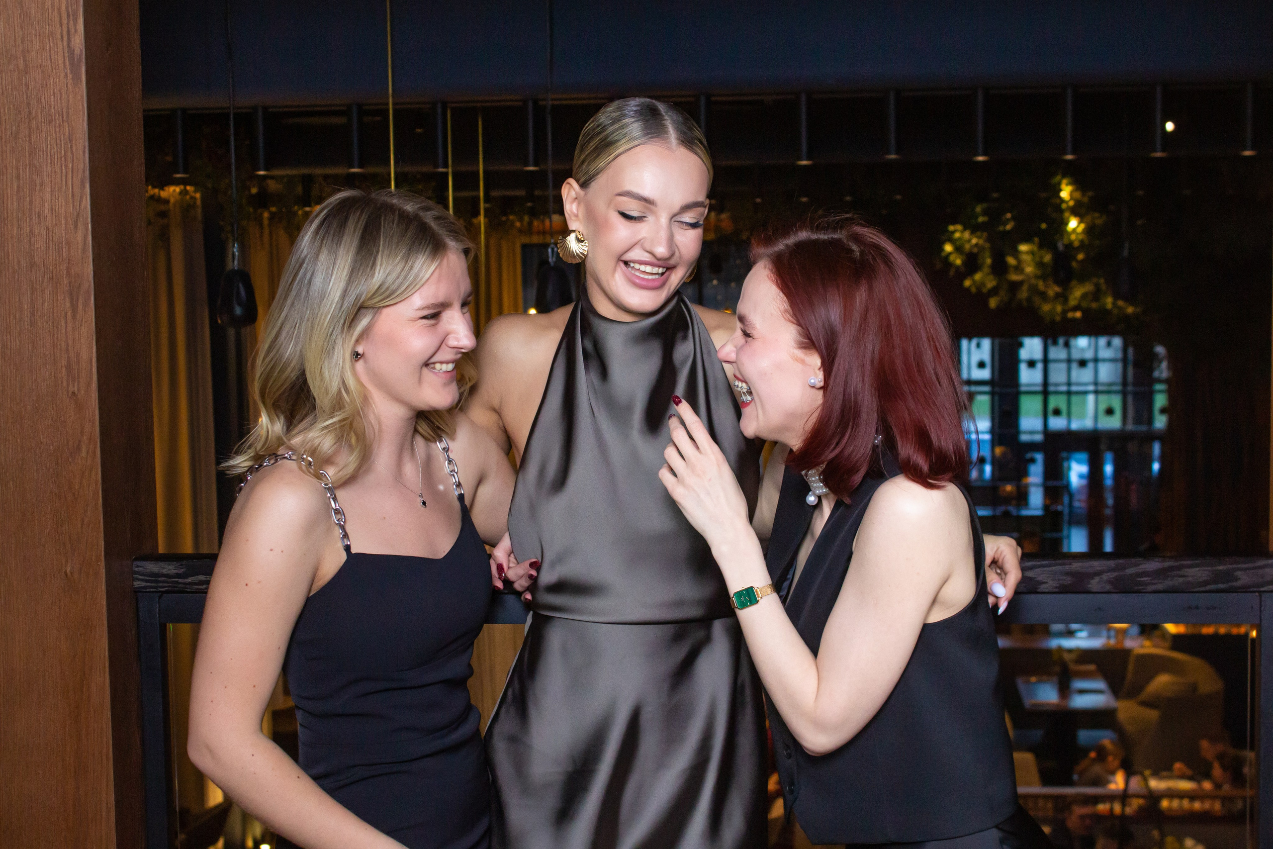 Взрослые мероприятия. Репортажный фотограф мероприятий в Санкт-Петербурге Даниил Мосиенко