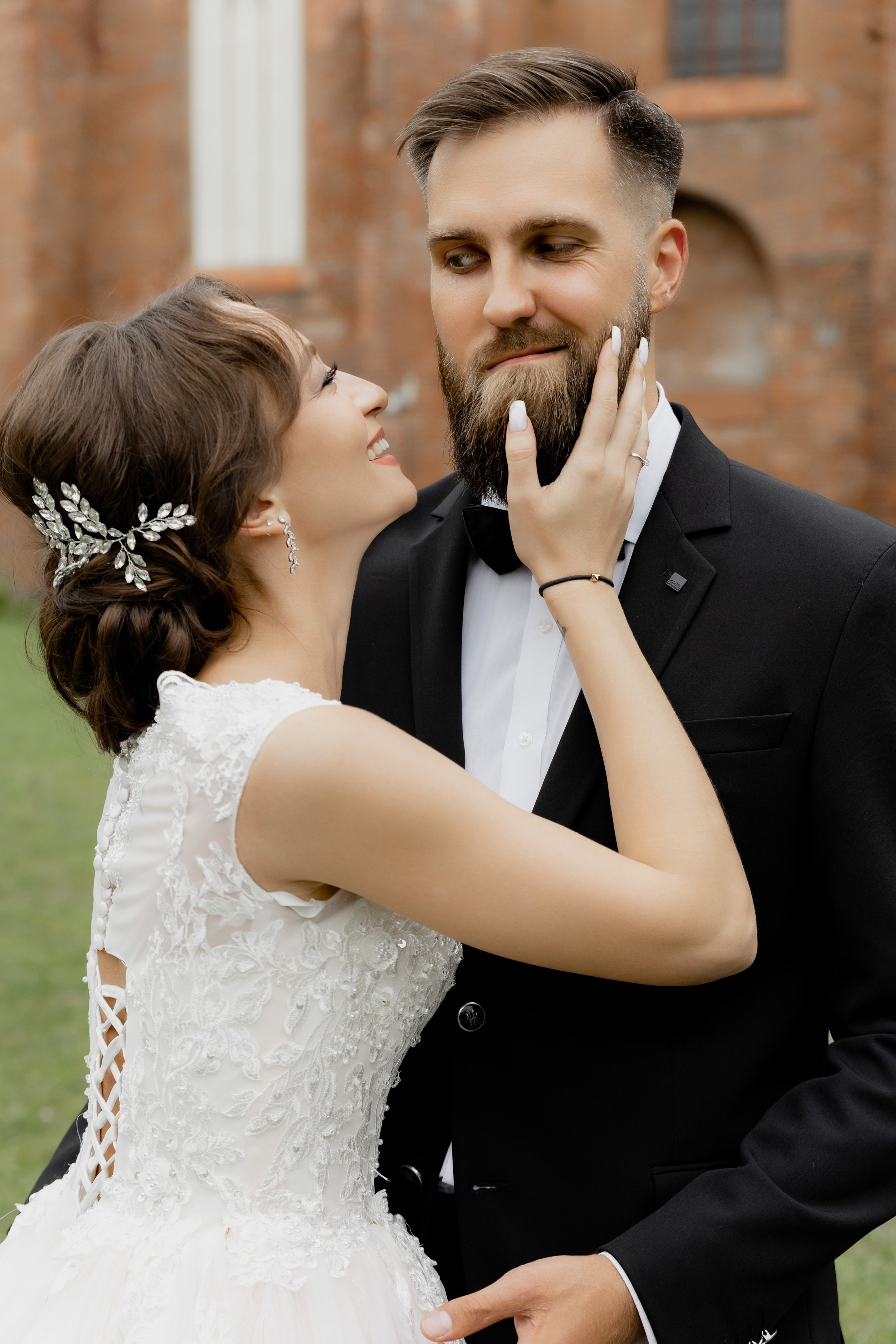 Александр&Анжелика Свадебная прогулка по о.Канта и Музею изобраз.искусств. Свадебный фотограф Калининград