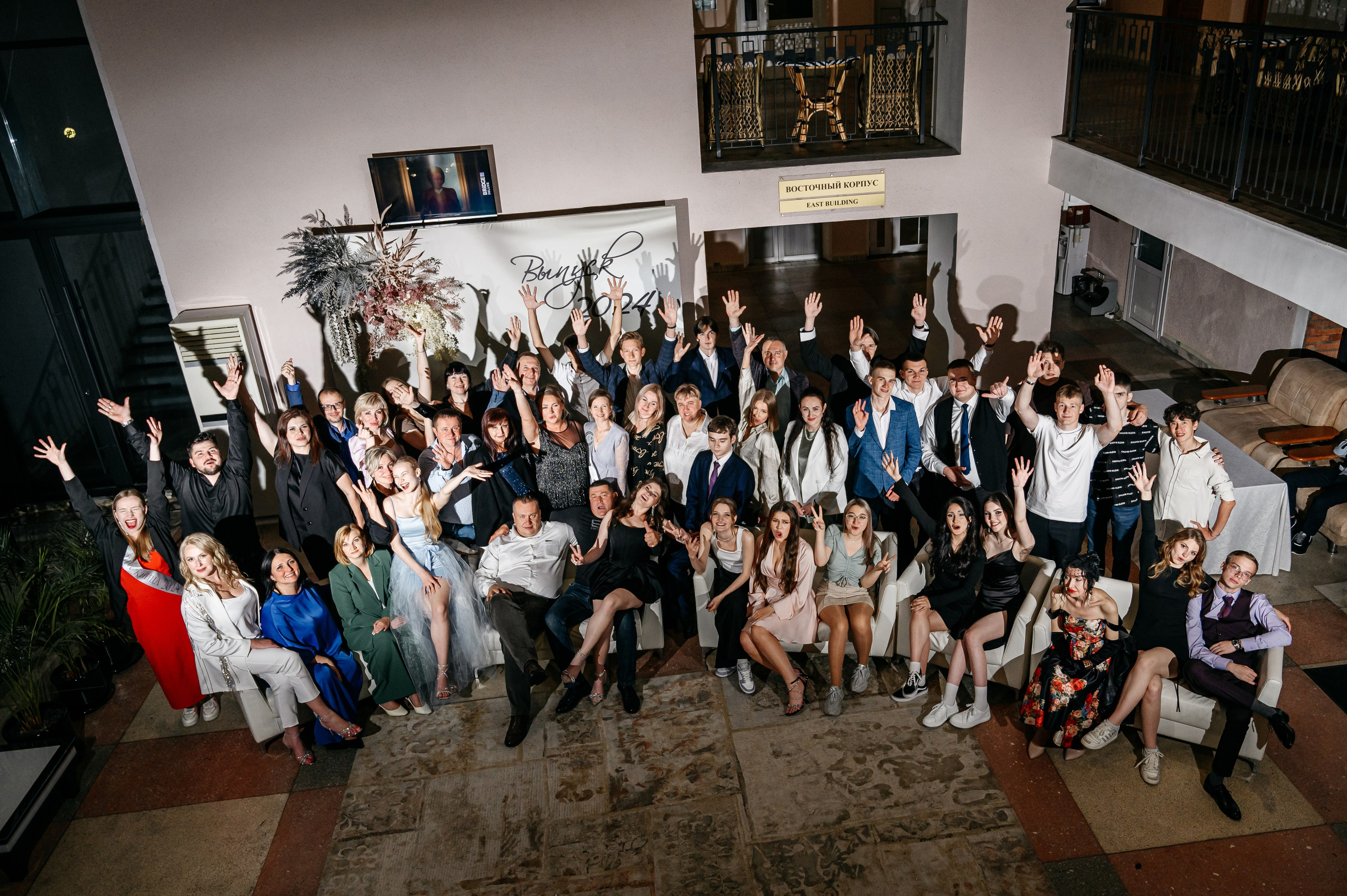 Выпускной Школа № 7. Фотограф Владивосток. Игорь Кирсанов