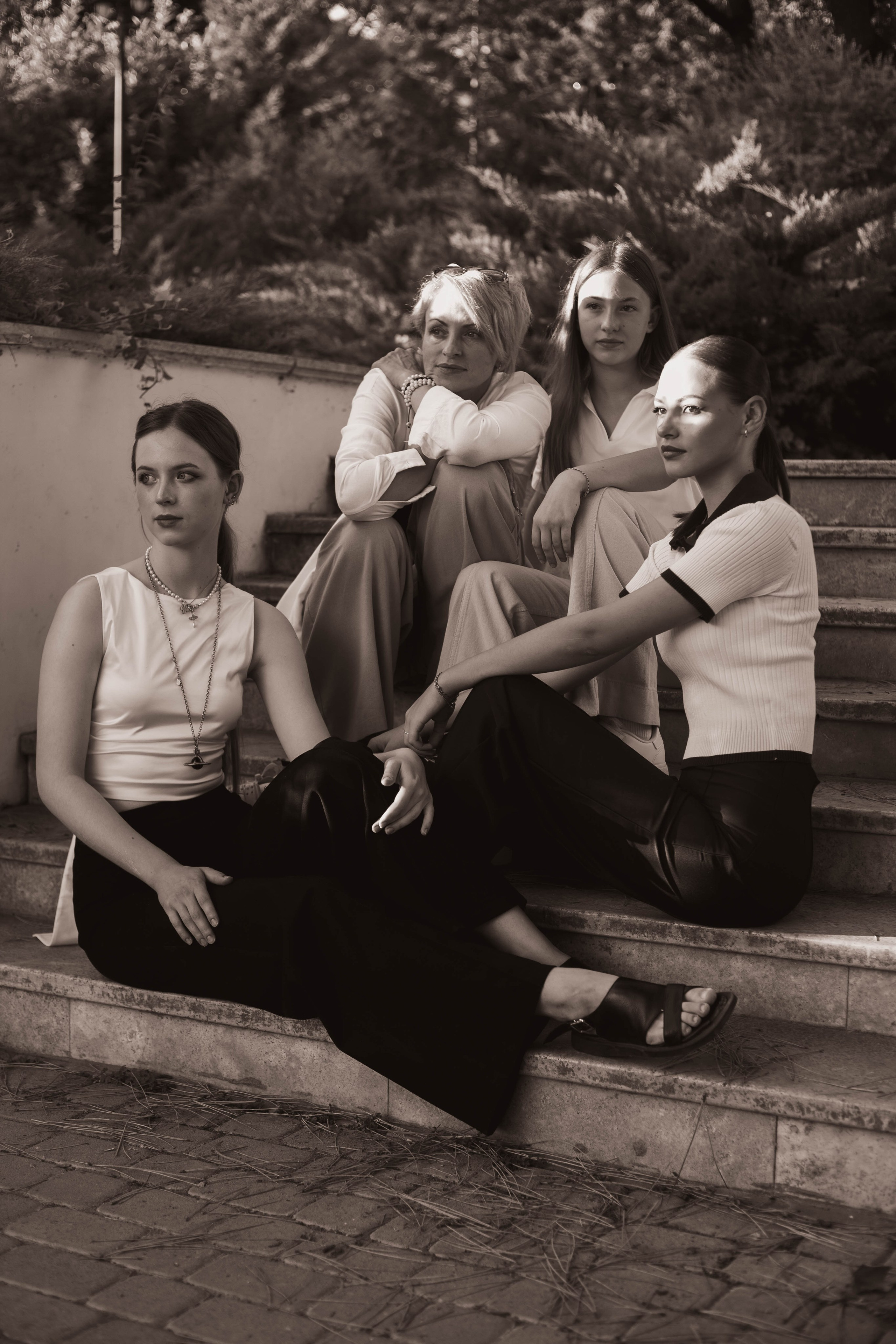 Абрау. Уличный фотограф Города N