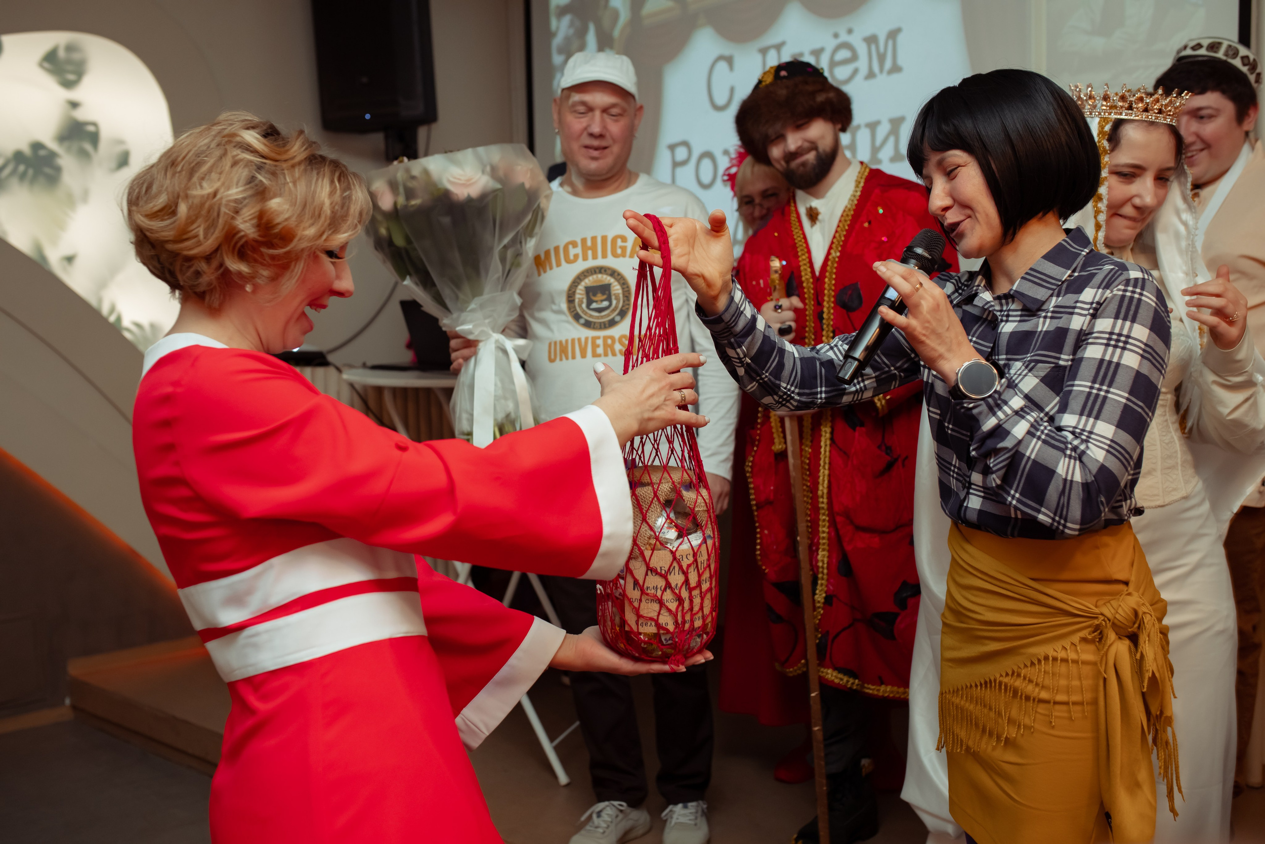 Юбилей Анны в стиле Гайдая. Семейный и детский фотограф в Москве Дорогова Екатерина
